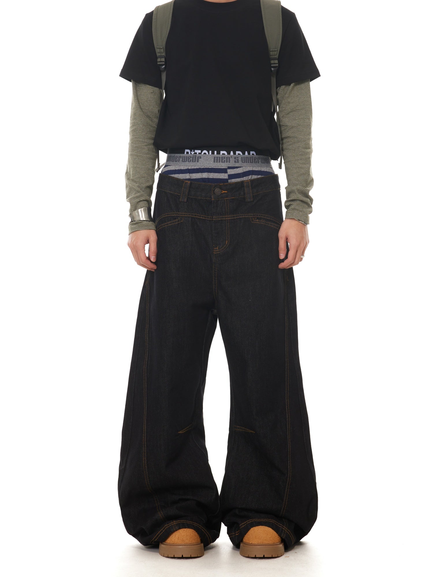 BTSG A-shaped bright line deconstruction primary scimitar jeans