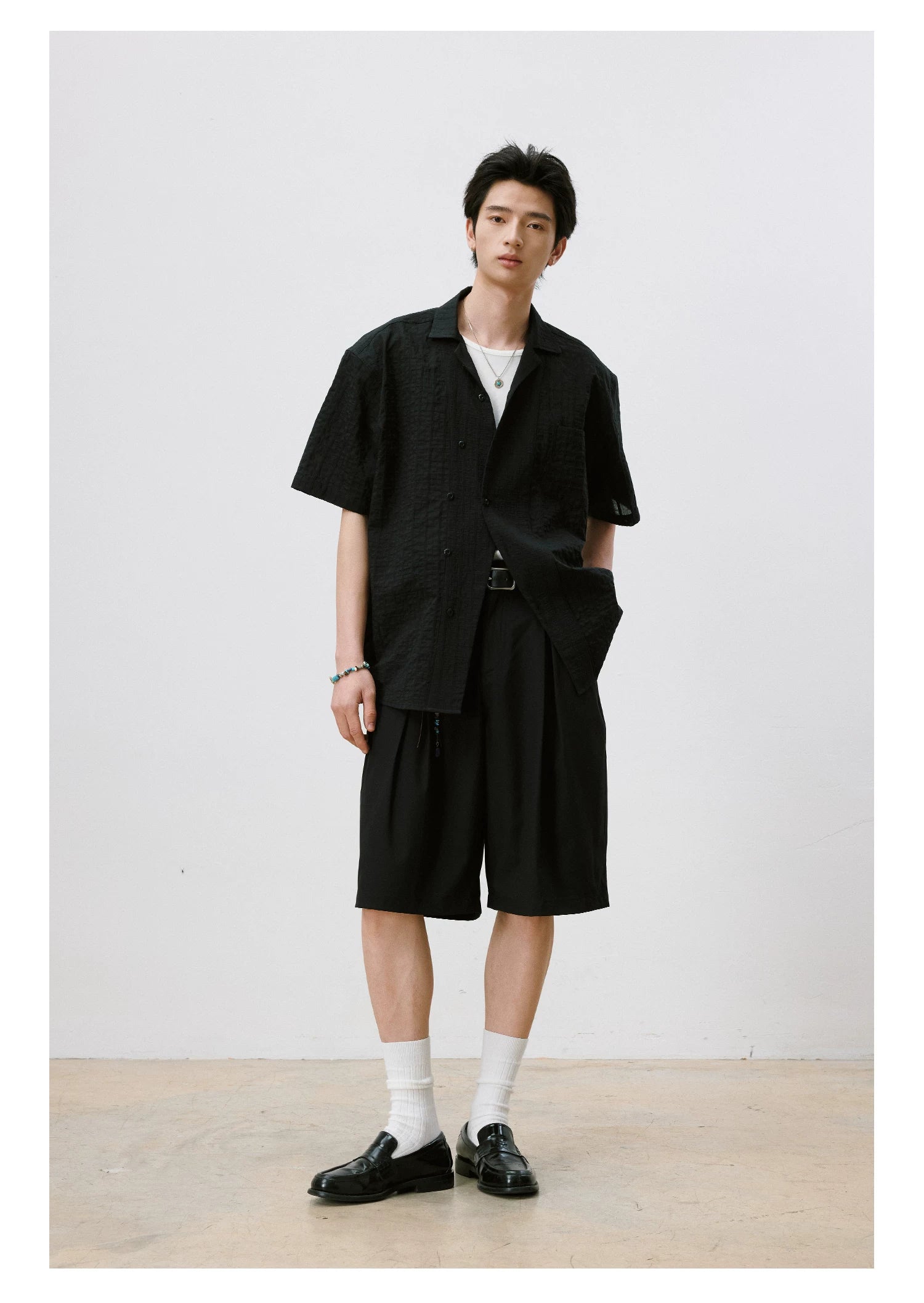 LR MADE Double Pleated Casual Shorts