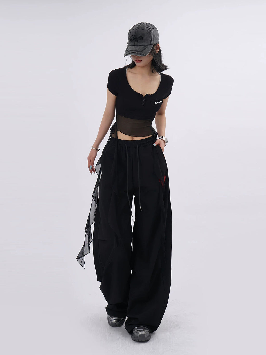 SAMUSAN Mesh Fringed Short Tee