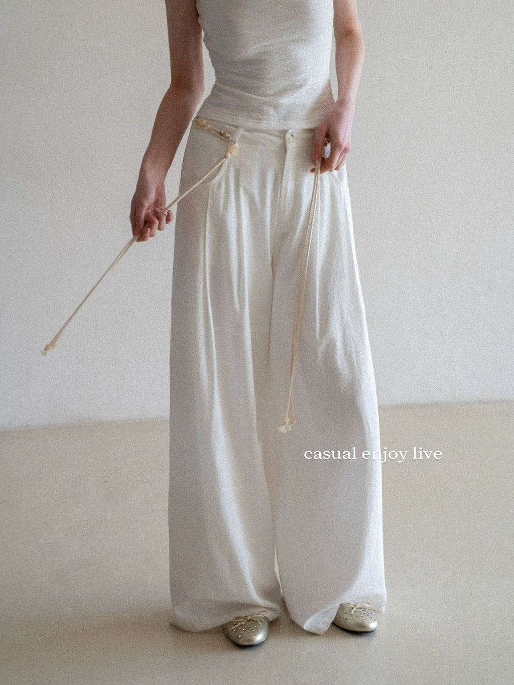 EGGKA Simple and Versatile Casual Wide-leg Pants
