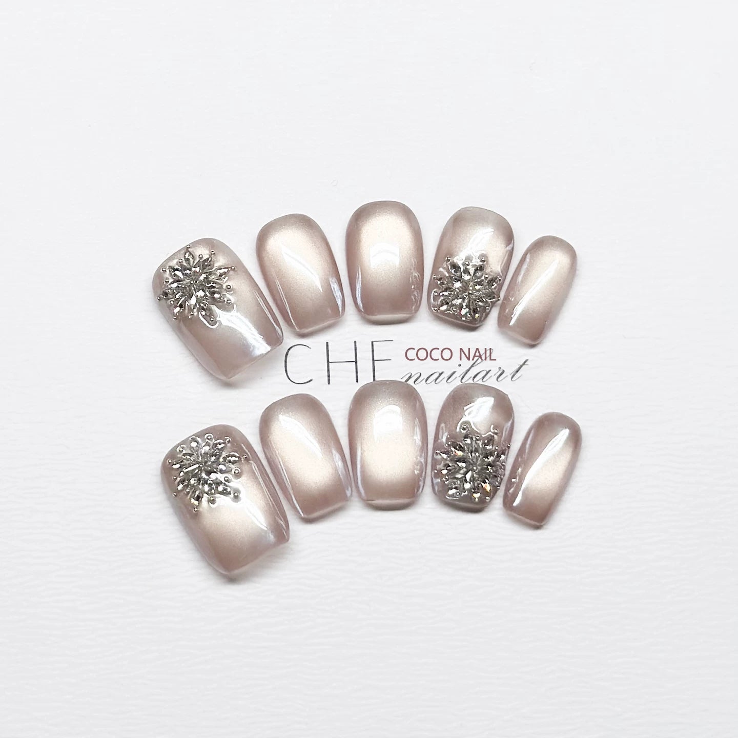 Coco Temperament Light Luxury High Sense White Handmade Manicure Wear Nail