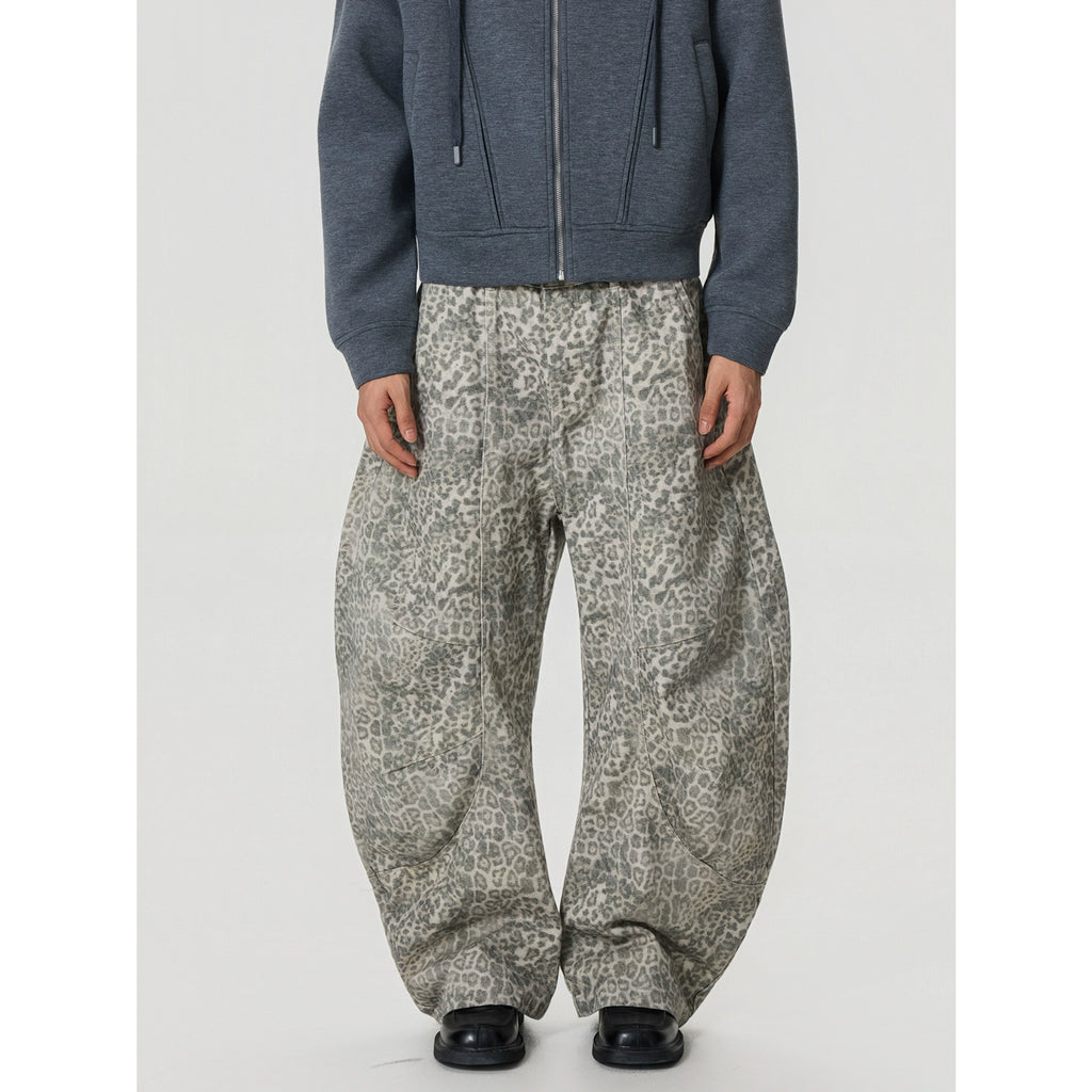 BTSG Vintage Pleated Leopard Wide-leg Jeans