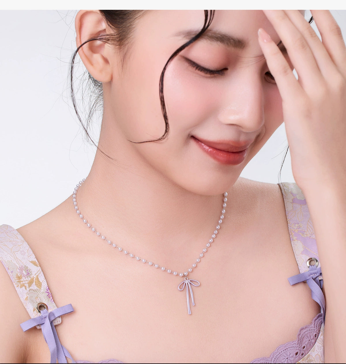 DODOGOGO Bead Chain Bow Necklace