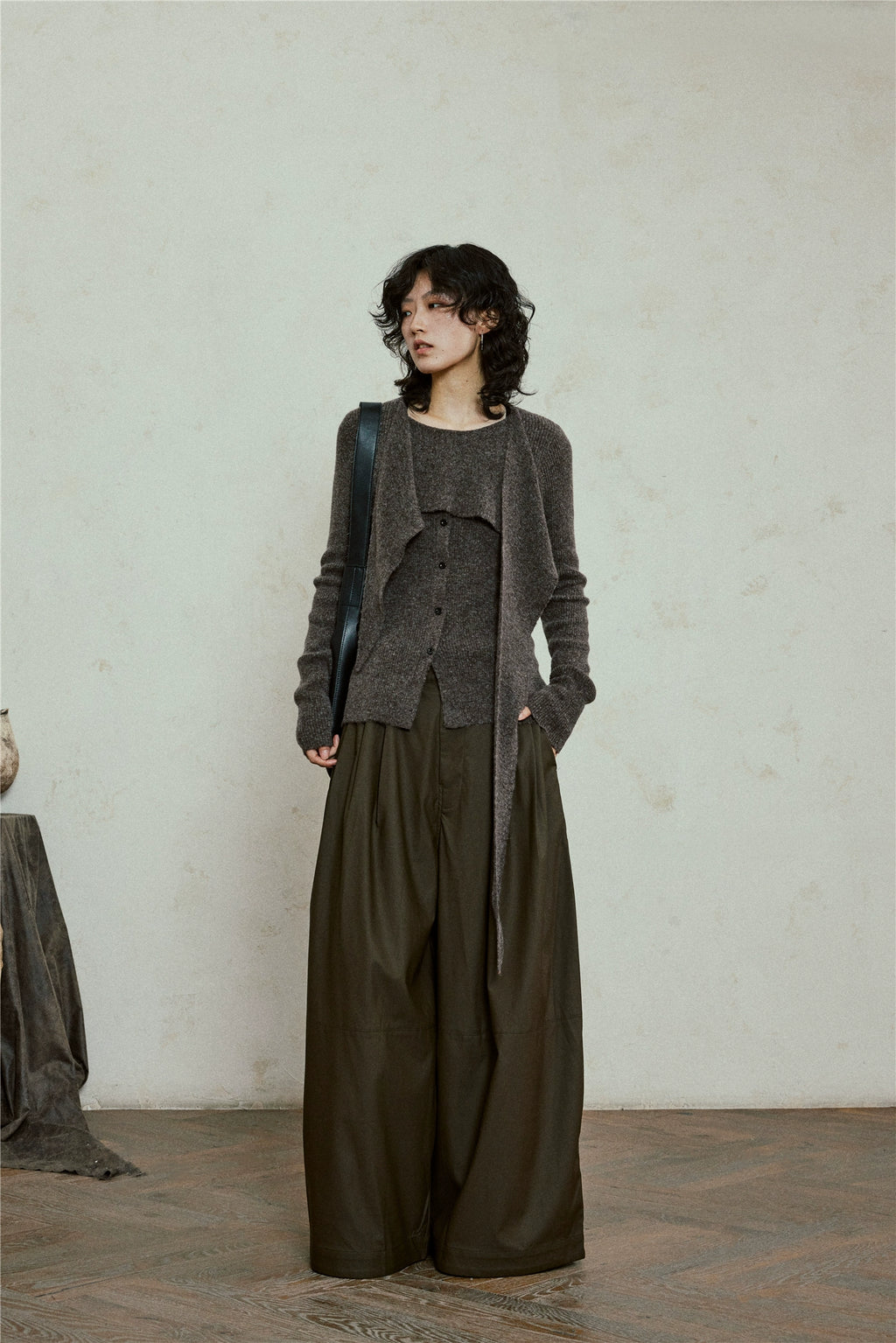 SUNYVONN Irregular Streamer Knitted Sweater