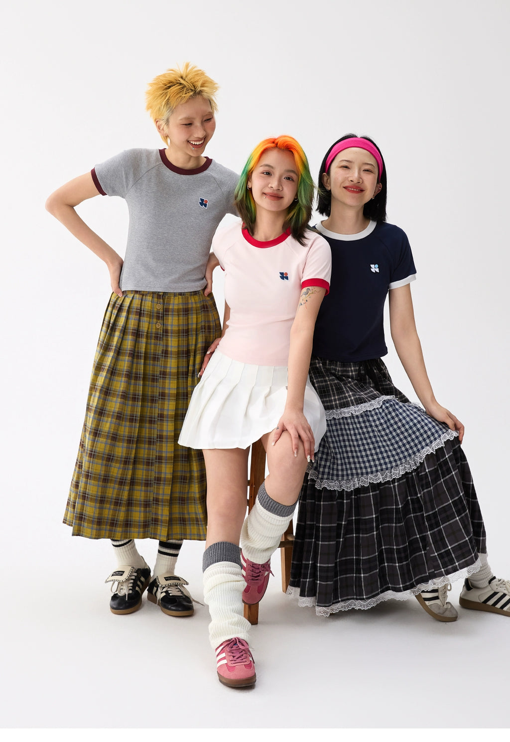 OWOX Color Matching Short Logo Slim and Thin Tee