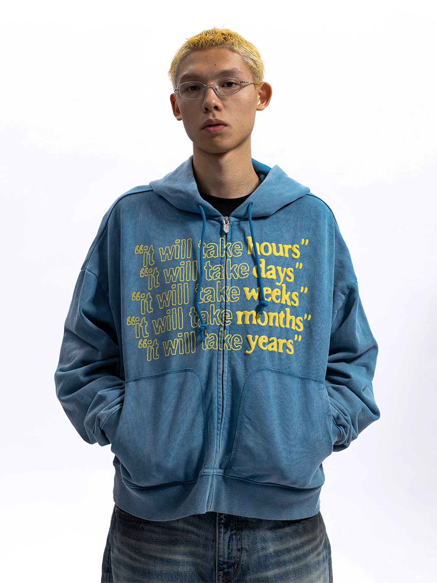 WHOOSIS English Print Zip-up Hoodie Sweater