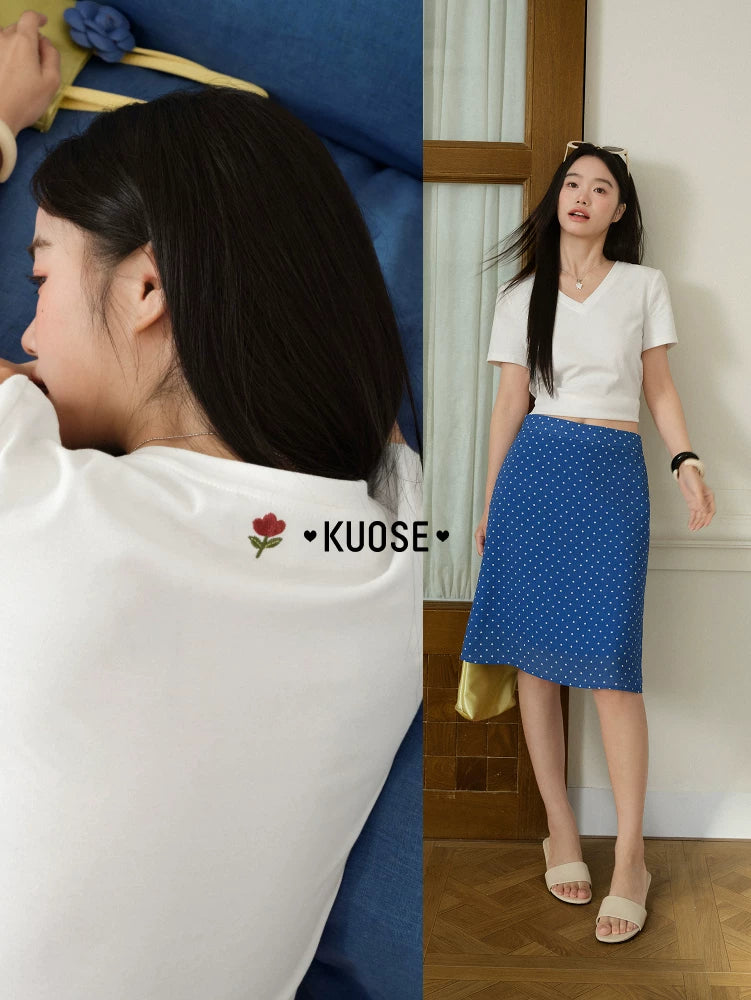Kuose Crew Neck Embroidered Short Knitted Tee