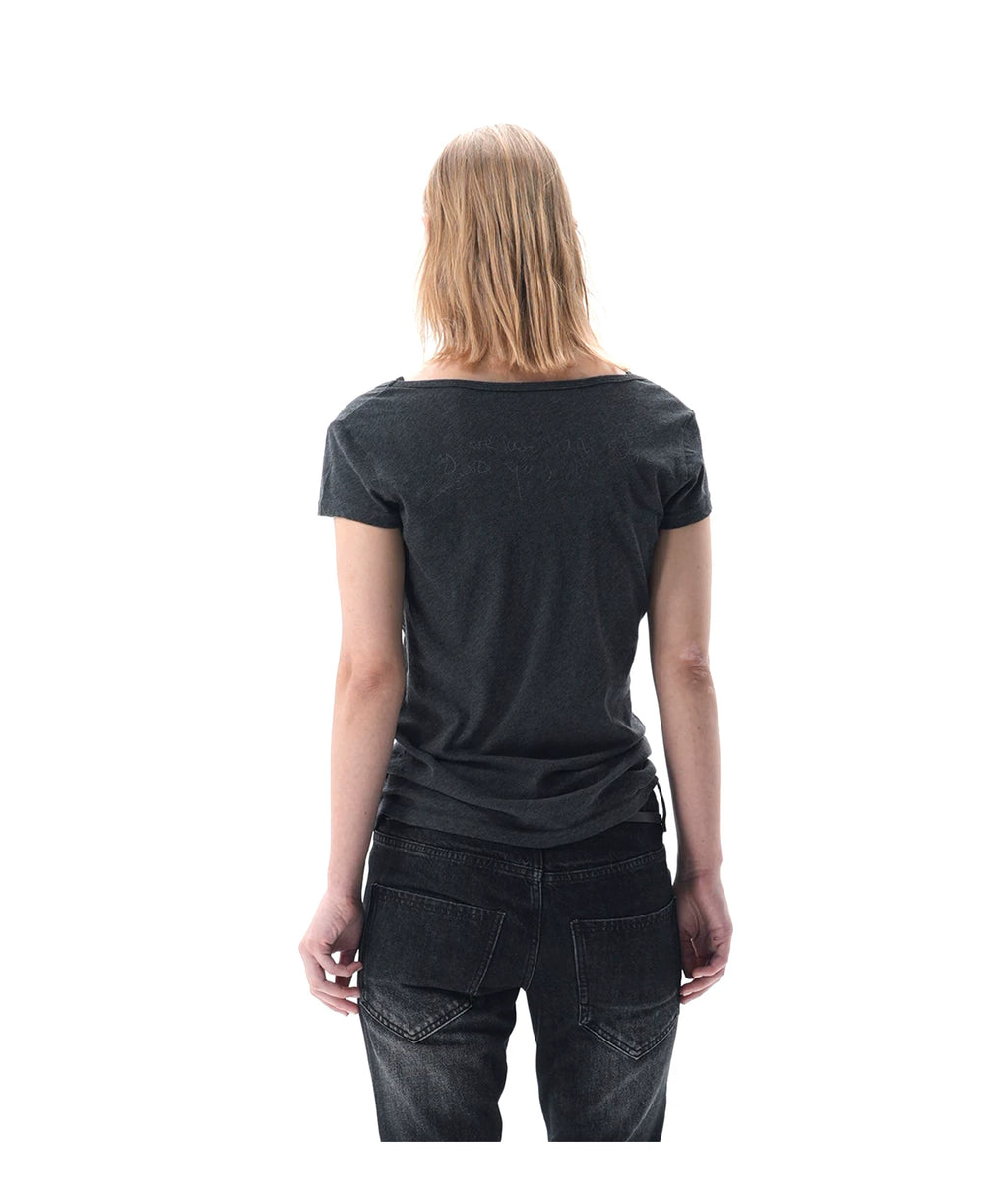 No E Mosen Retro Portrait Print U Neck Slim Tee