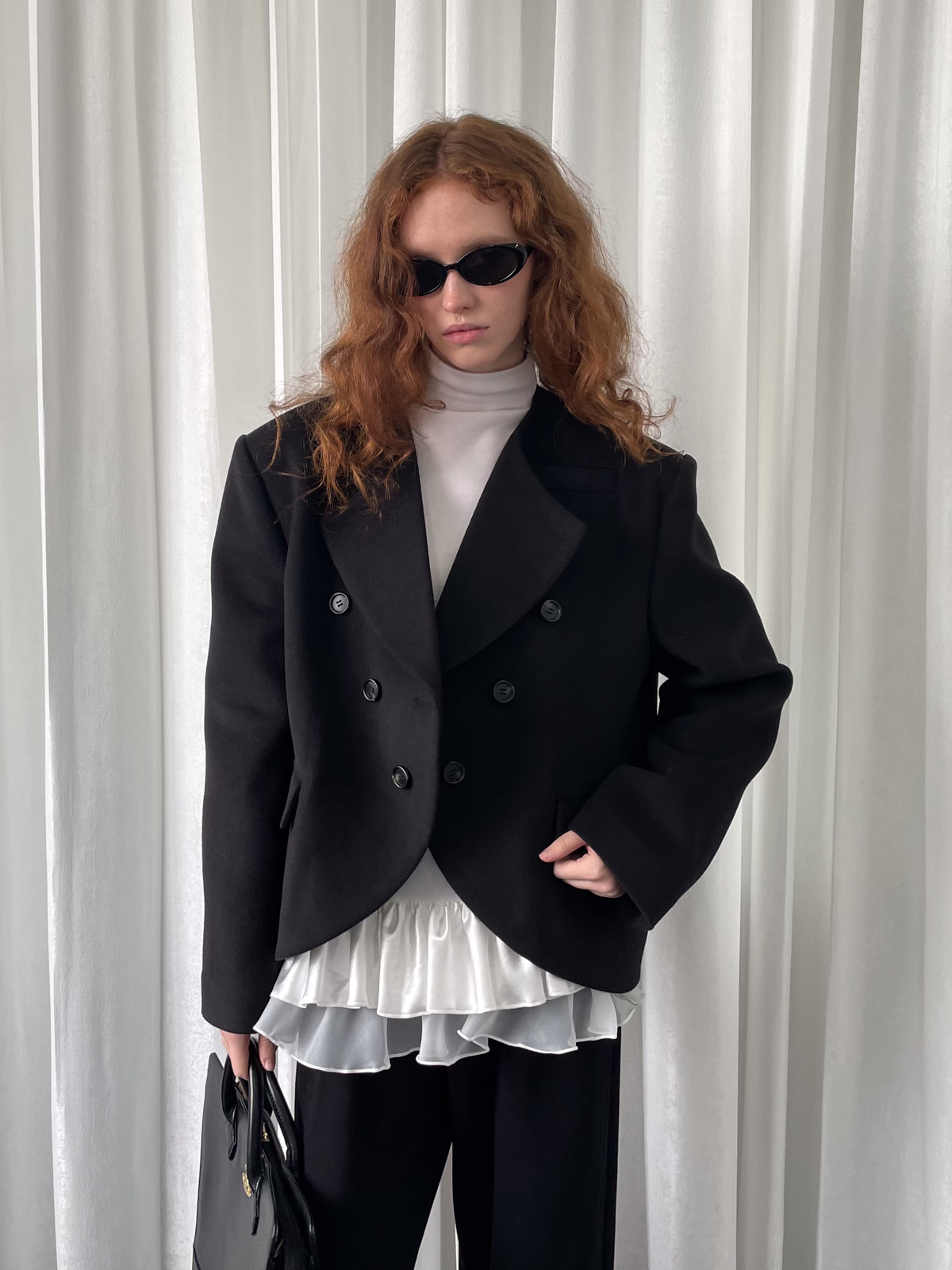 Loosesmell Turtleneck Cake Hem with Long Sleeves