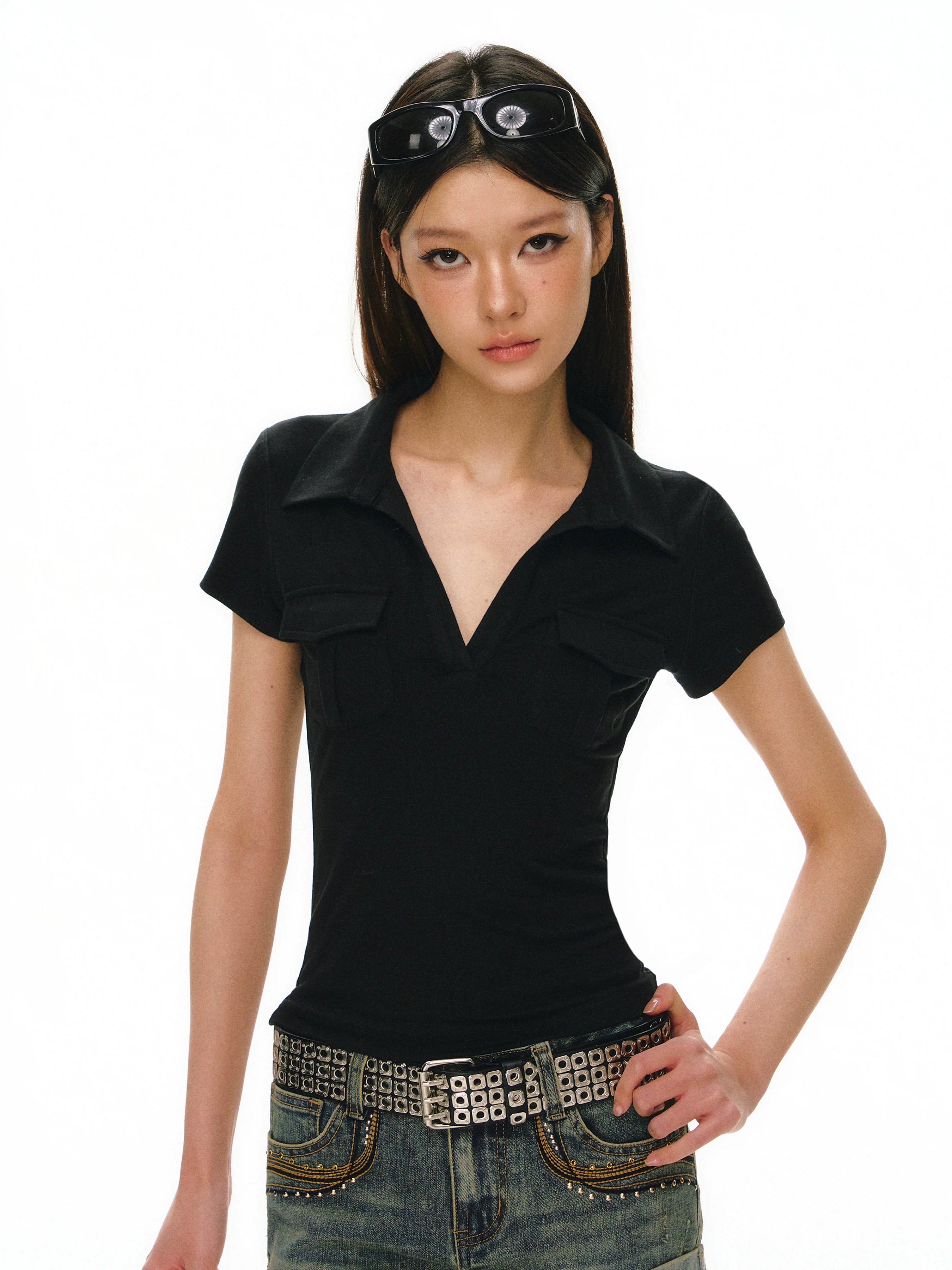 Ariseism Fitted V-Neck Pocket Short Sleeve Tee
