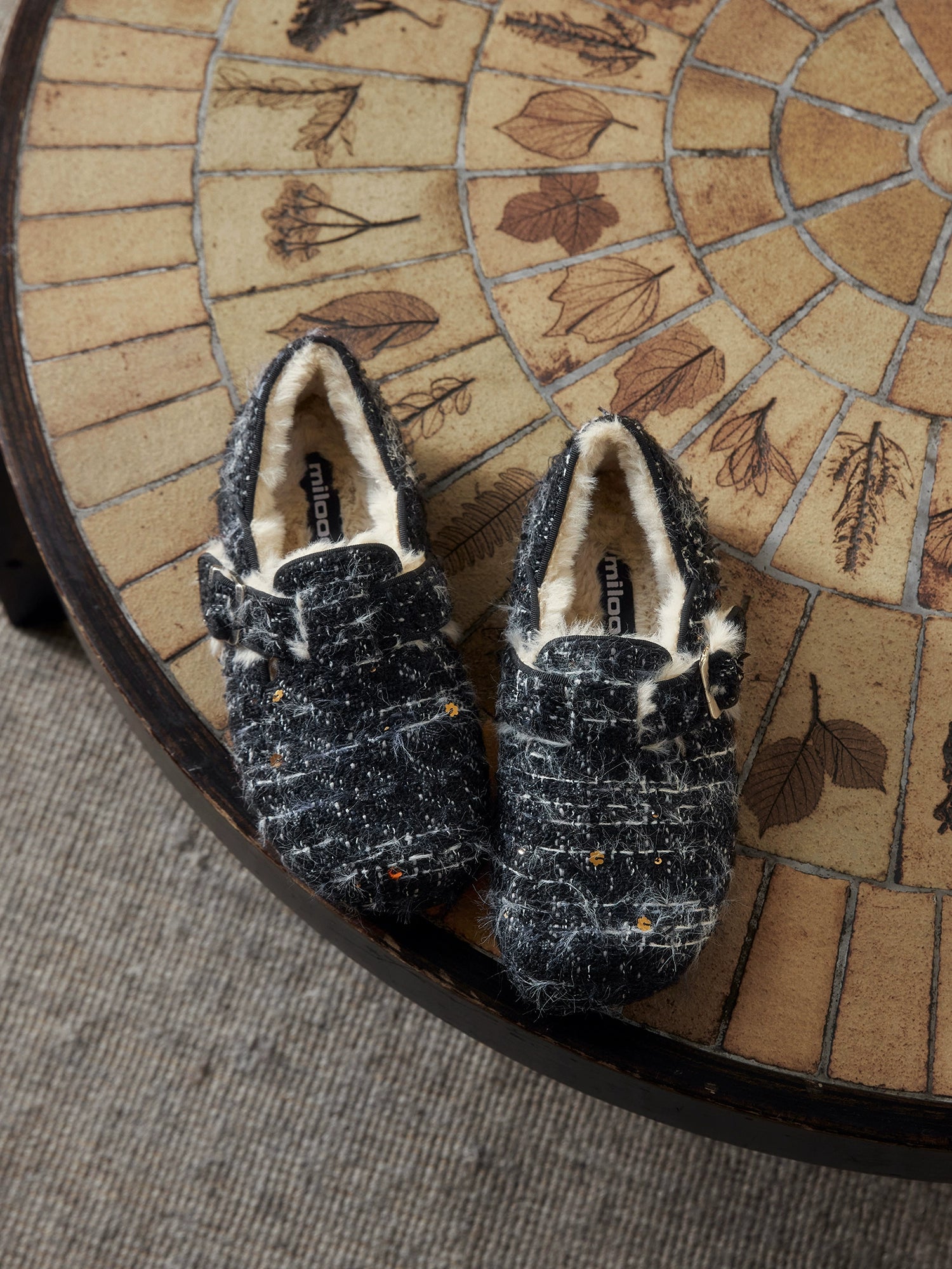 Milooey Vintage Leather Fleece Round Head Shoes