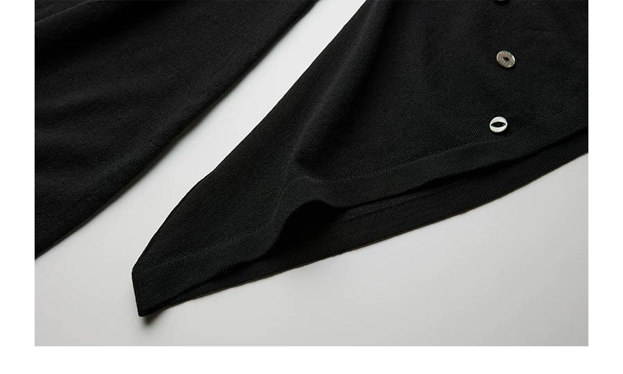 INDULG Slanted Shoulder Thin Knitted Long Sleeves