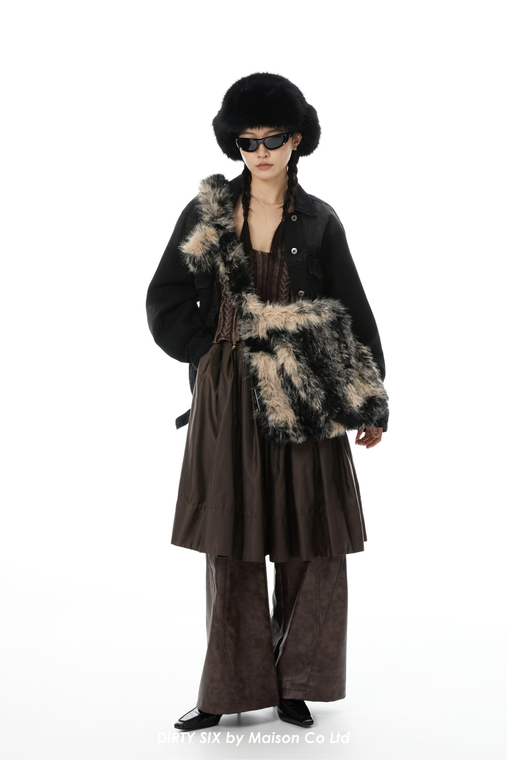 DirtySix "An Oat Cow" Wandering Wind Large Hairy Bag