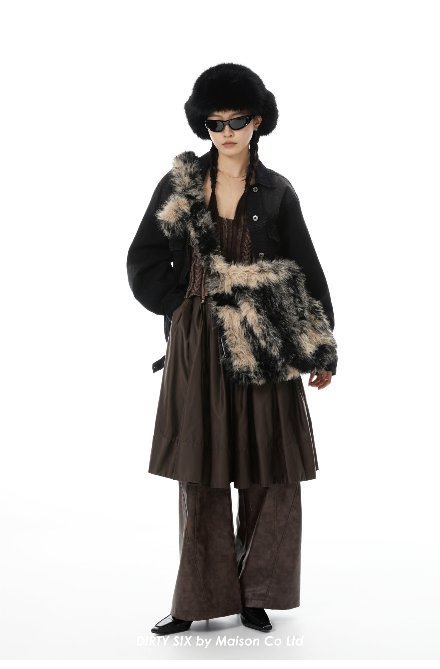 DirtySix "An Oat Cow" Wandering Wind Large Hairy Bag