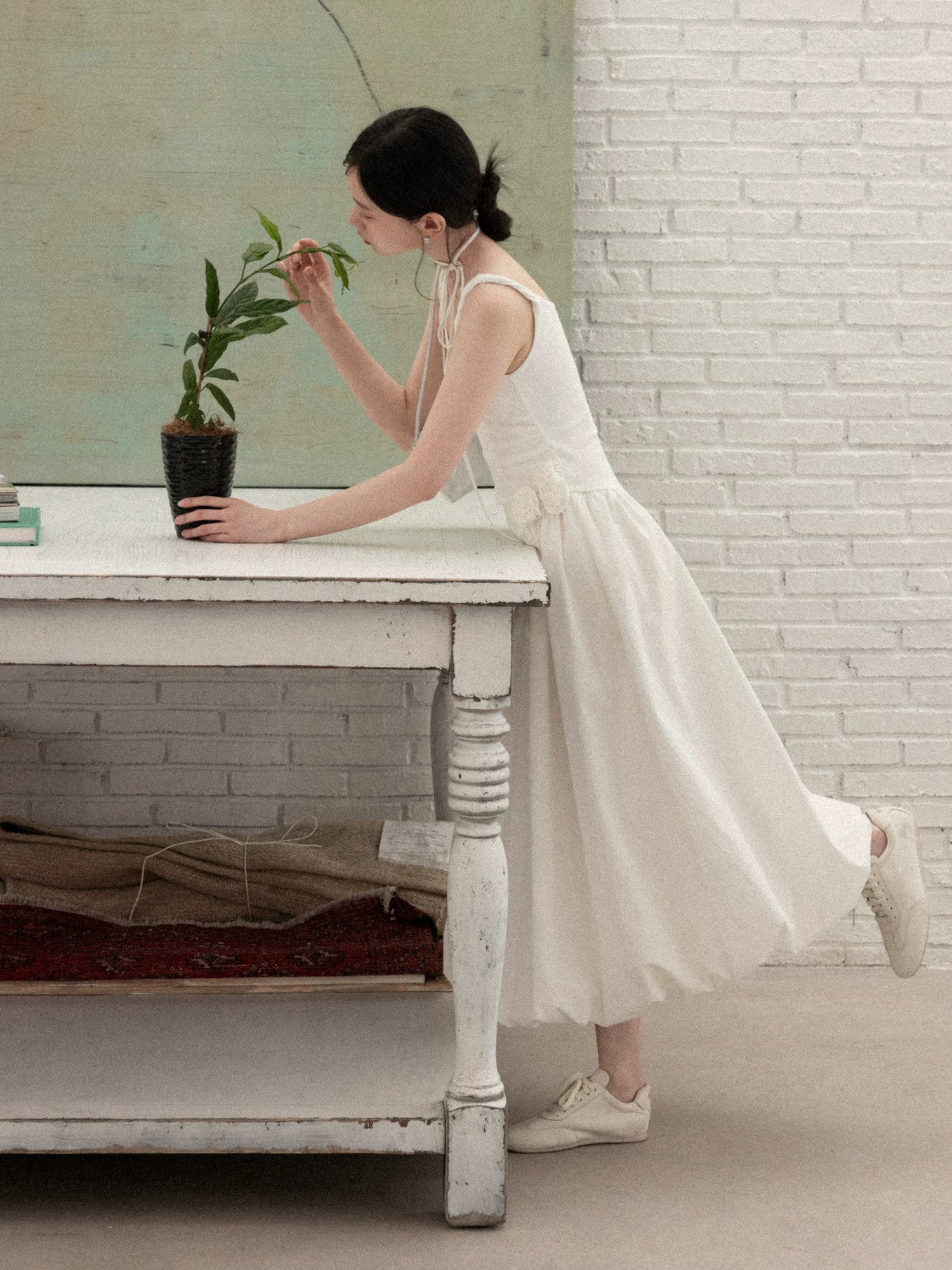 Cantonstory Simple Waist Suspender Dress
