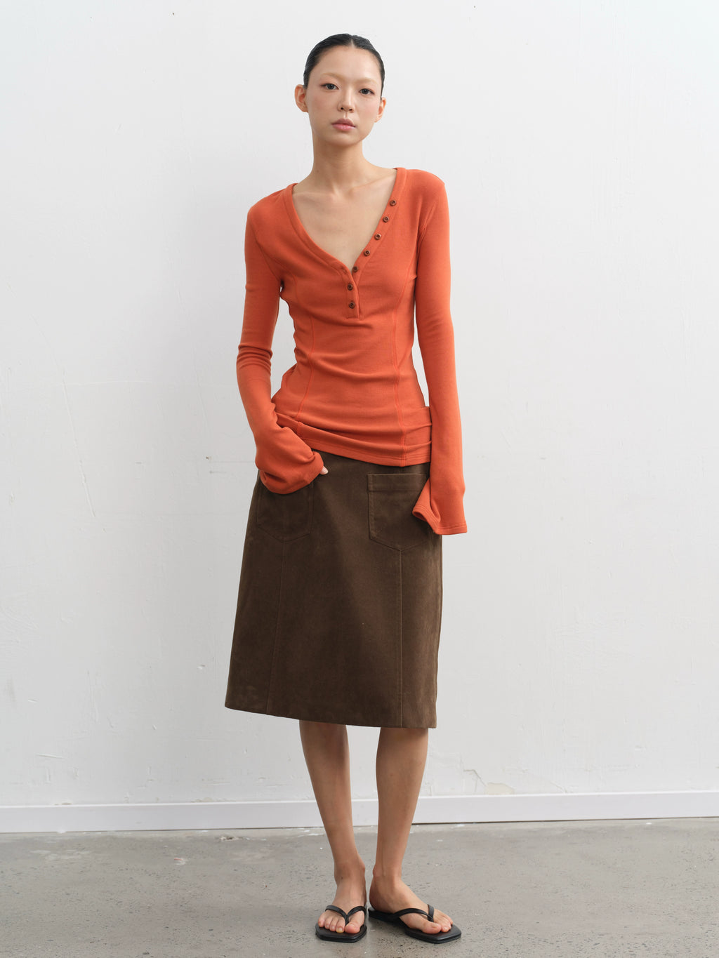 LINY LIBERTY Vintage Classic V-Neck Slim Sleeve