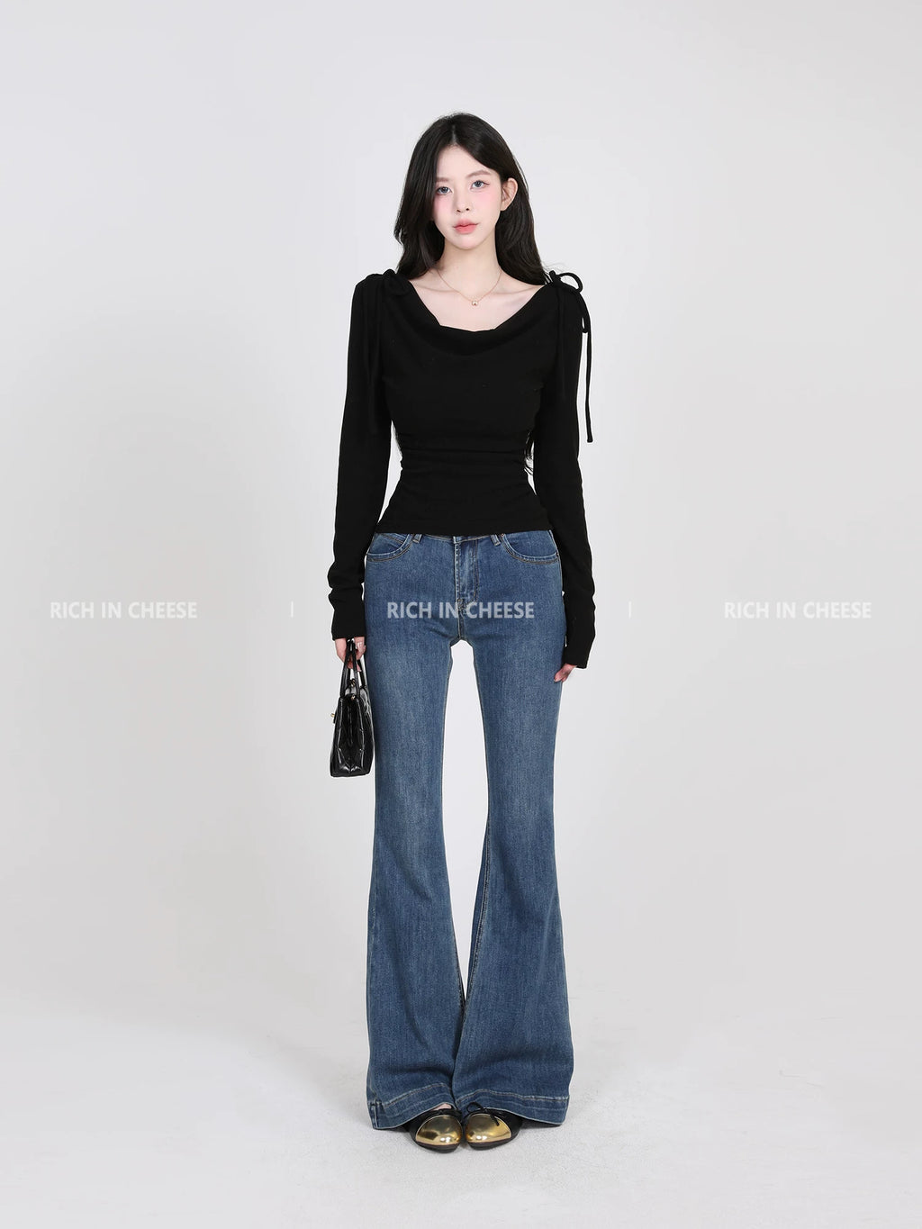 RICH IN CHEESE Swing Neck Knitted Waist Long Sleeve