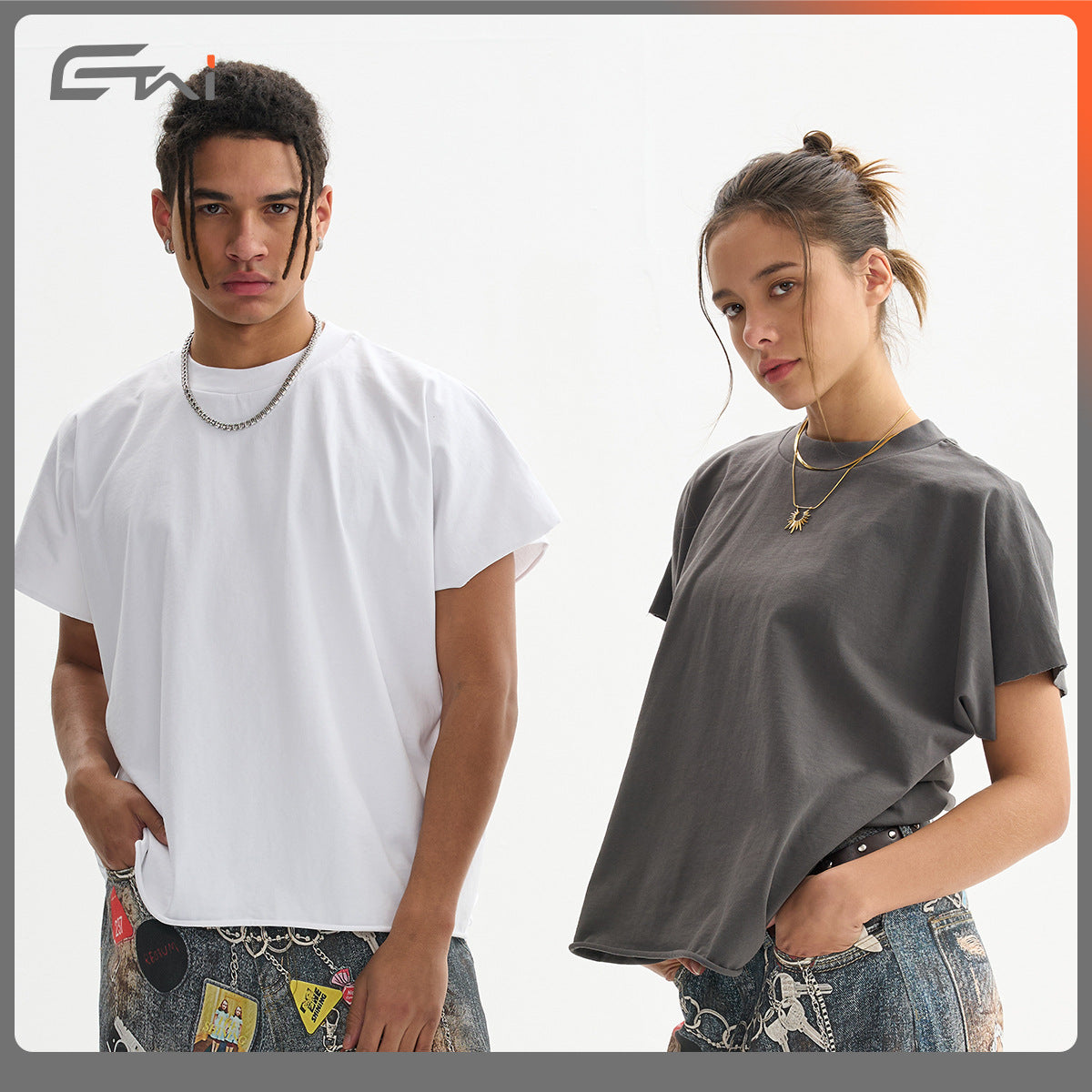 FIVE MEN Simple and Versatile Tee