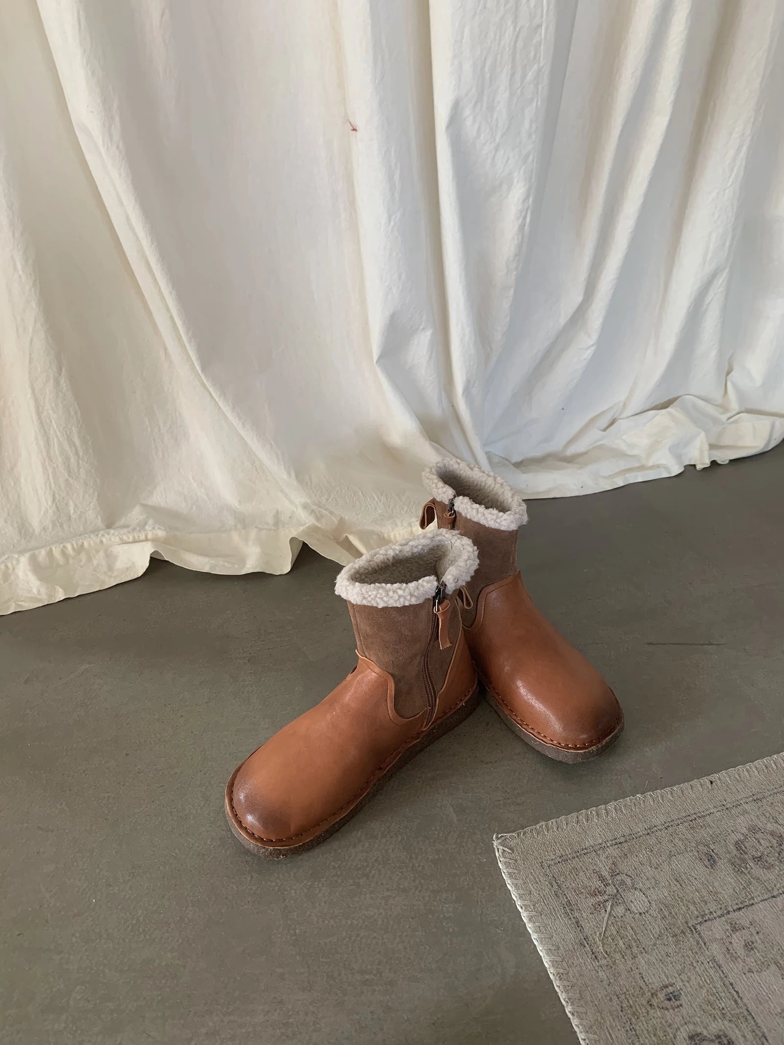 Milooey Retro Leather Mid-tube Snow Boots