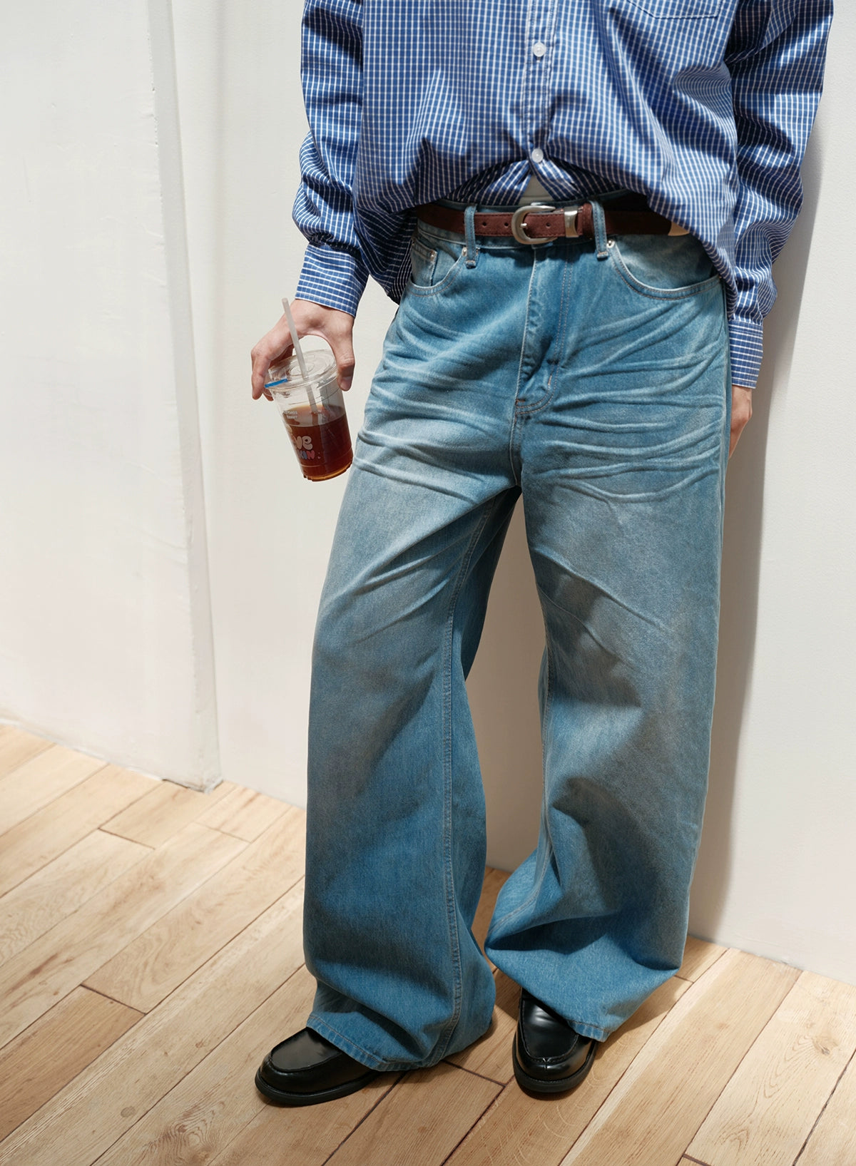 CARPEM Three-dimensional Cat Beard Loose Straight Jeans