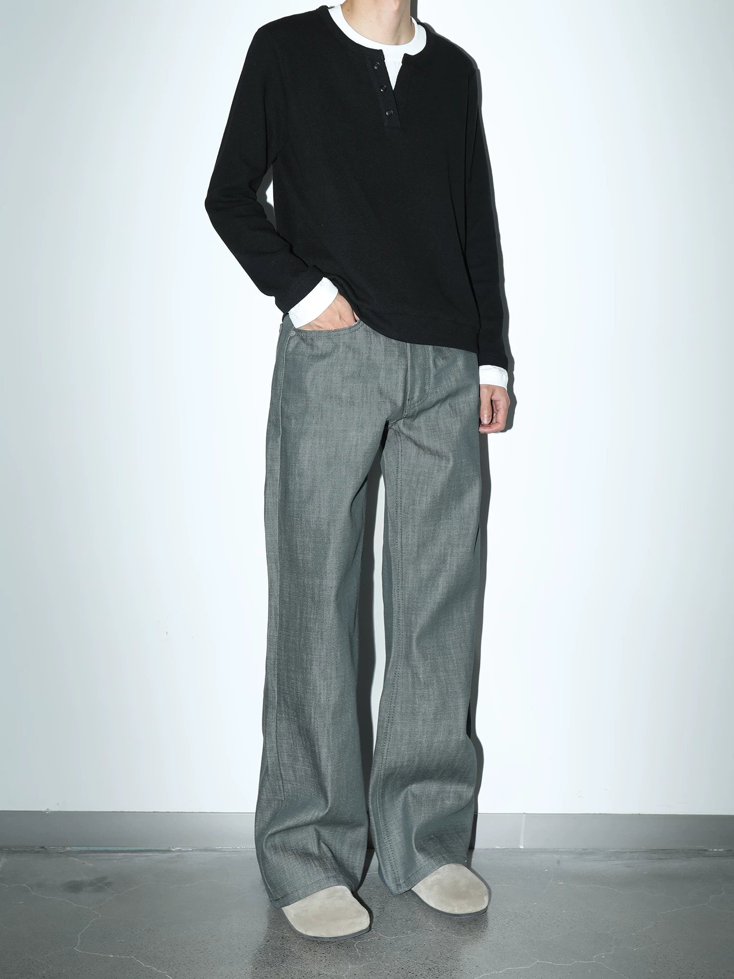 PLUS NO LOGO Straight Breasted Jeans