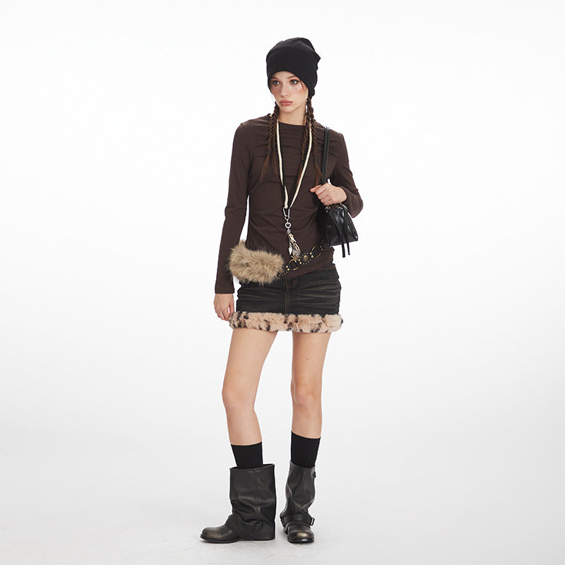 Nariele Pleated Waist Slim Long Sleeves