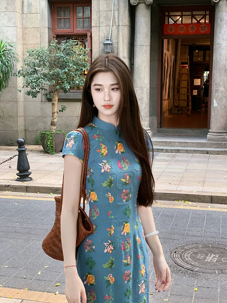 ZIHE Floral Embroidered Pinched Waist Dress