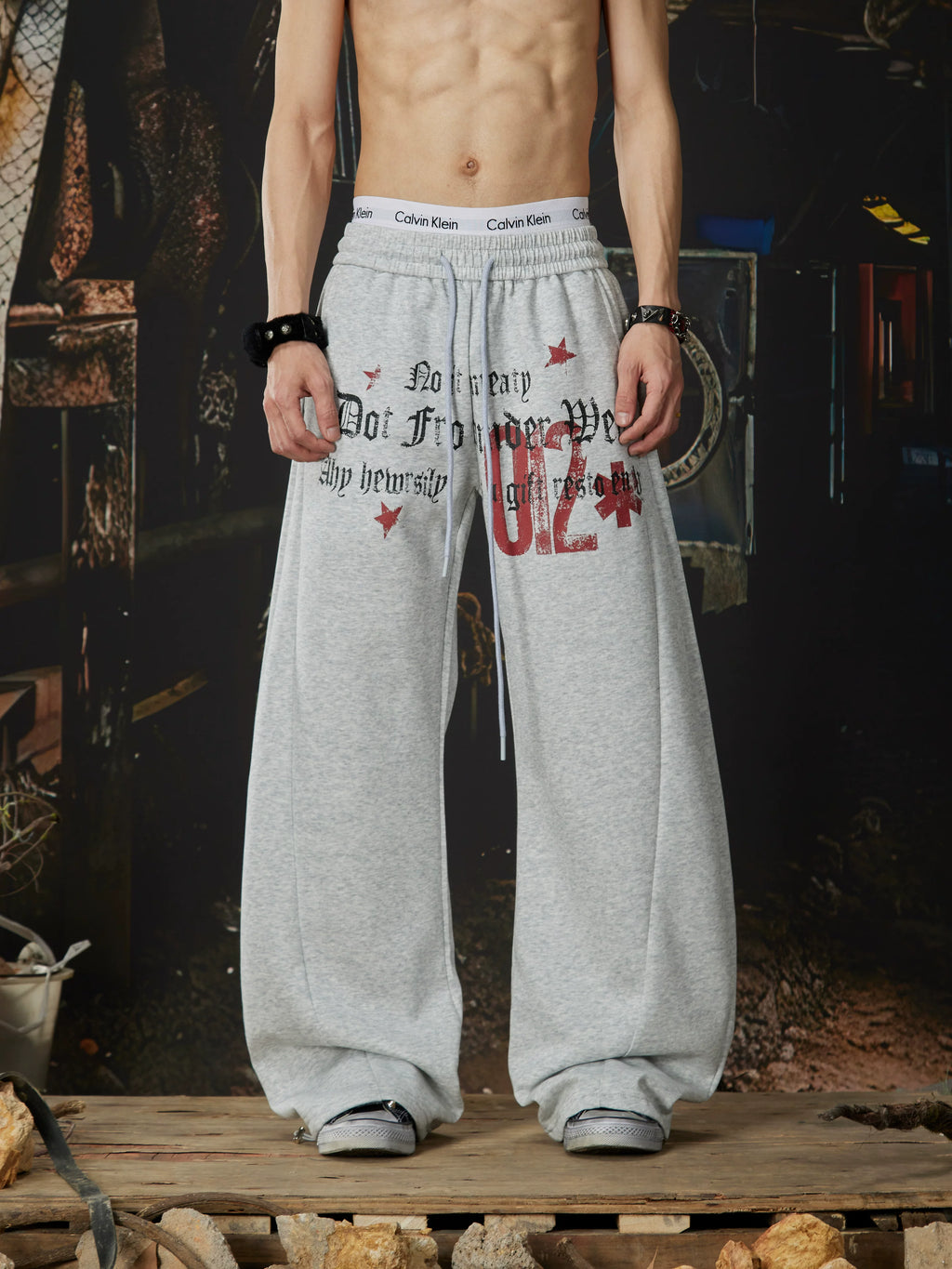 NUndeFineD Totem Print Loose Casual Sweatpants