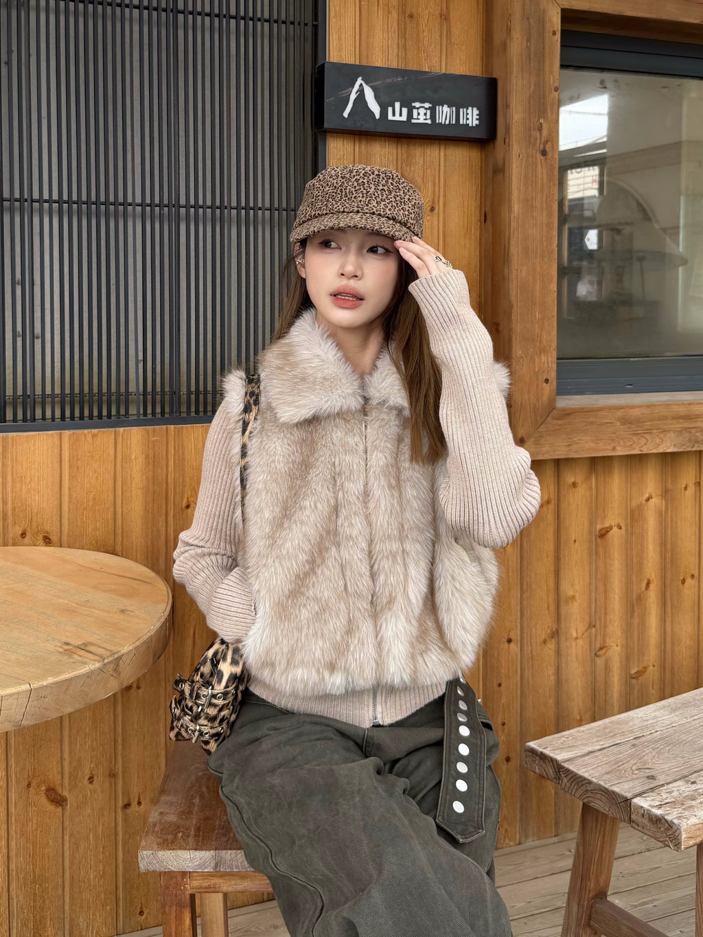 Mershier Vintage Loose Warm Knitted Spliced Fluffy Jacket