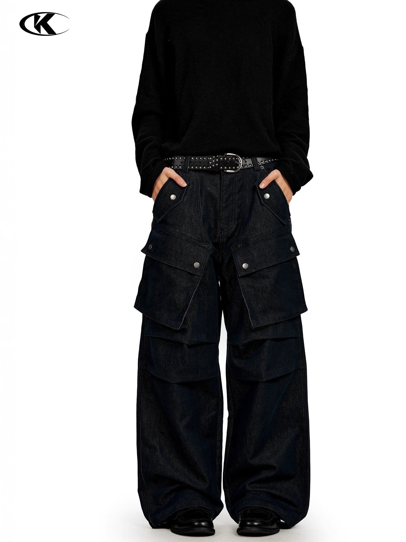 11KN Straight Wide-leg Pleated Slacks