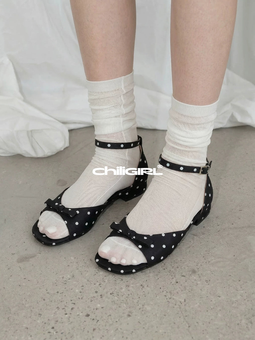 CHILIGIRL Polka Dot Open-toed Sandals