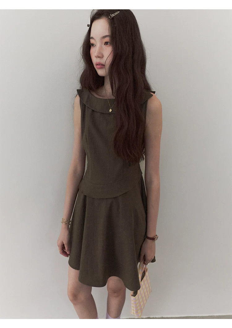 VOOE Ruffle-edged Waist Sleeveless Dress