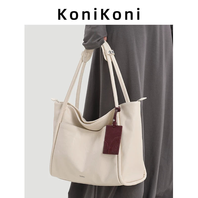 KoniKoni Leather Niche Shoulder Bag