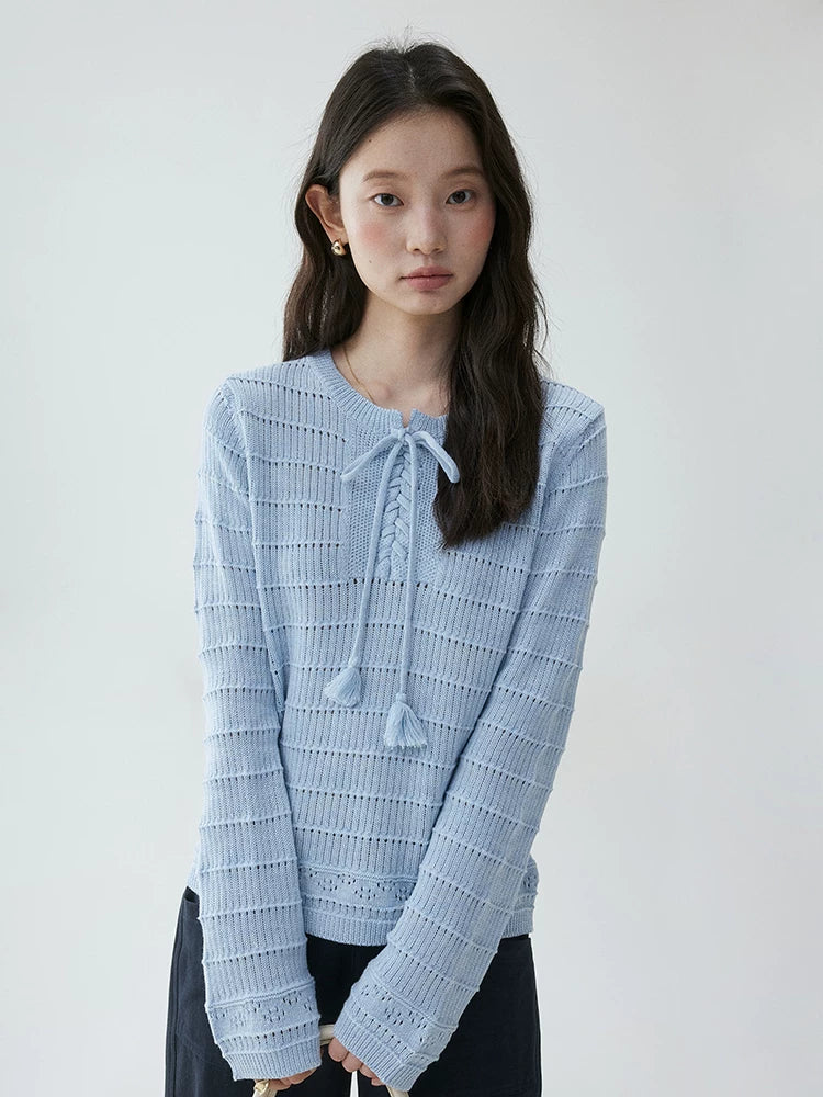 VOOE Strap-on Crew Neck Hollow Pullover Sweater