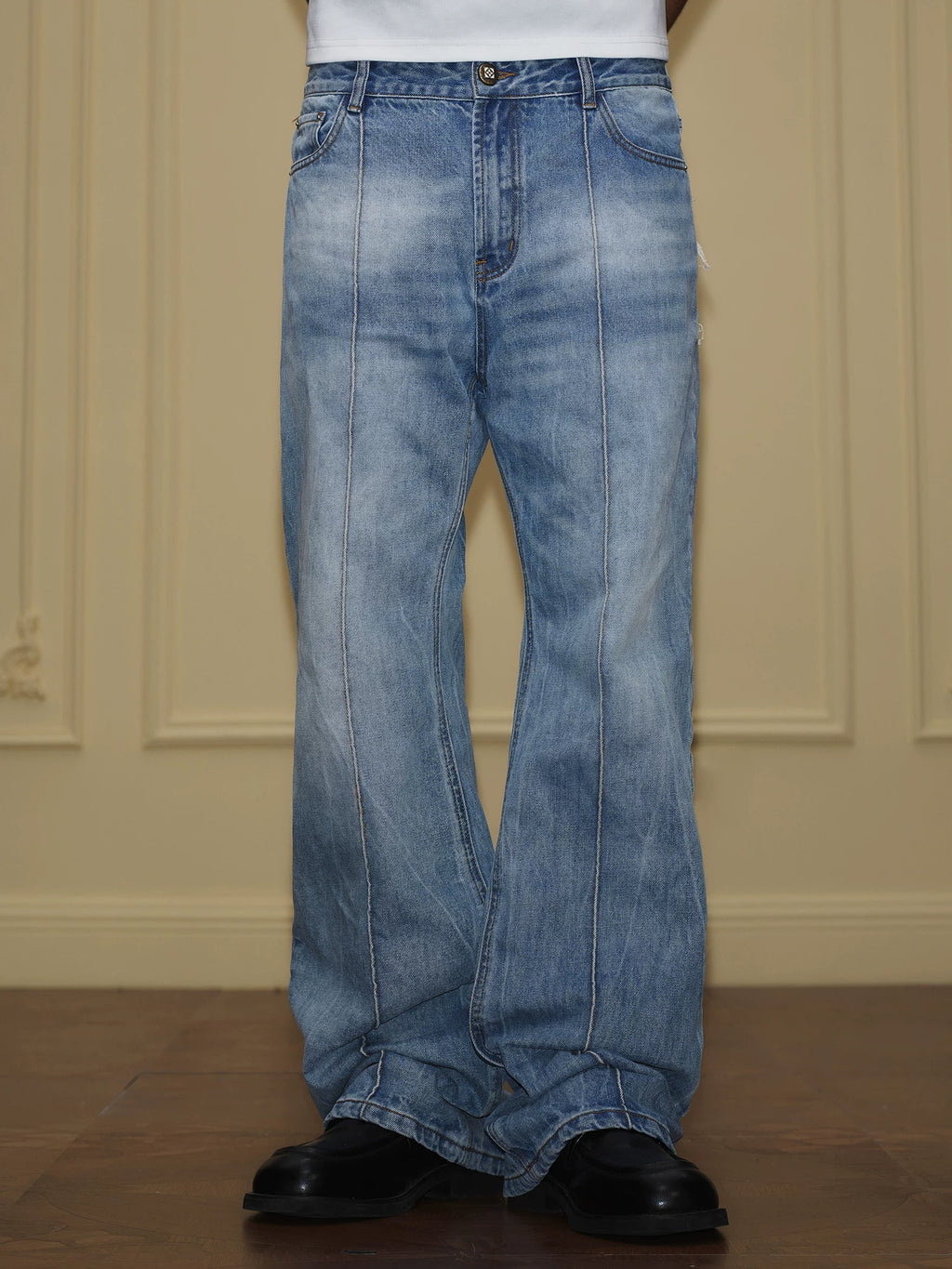 YADcrew Raw-edge Print Lightning Jeans