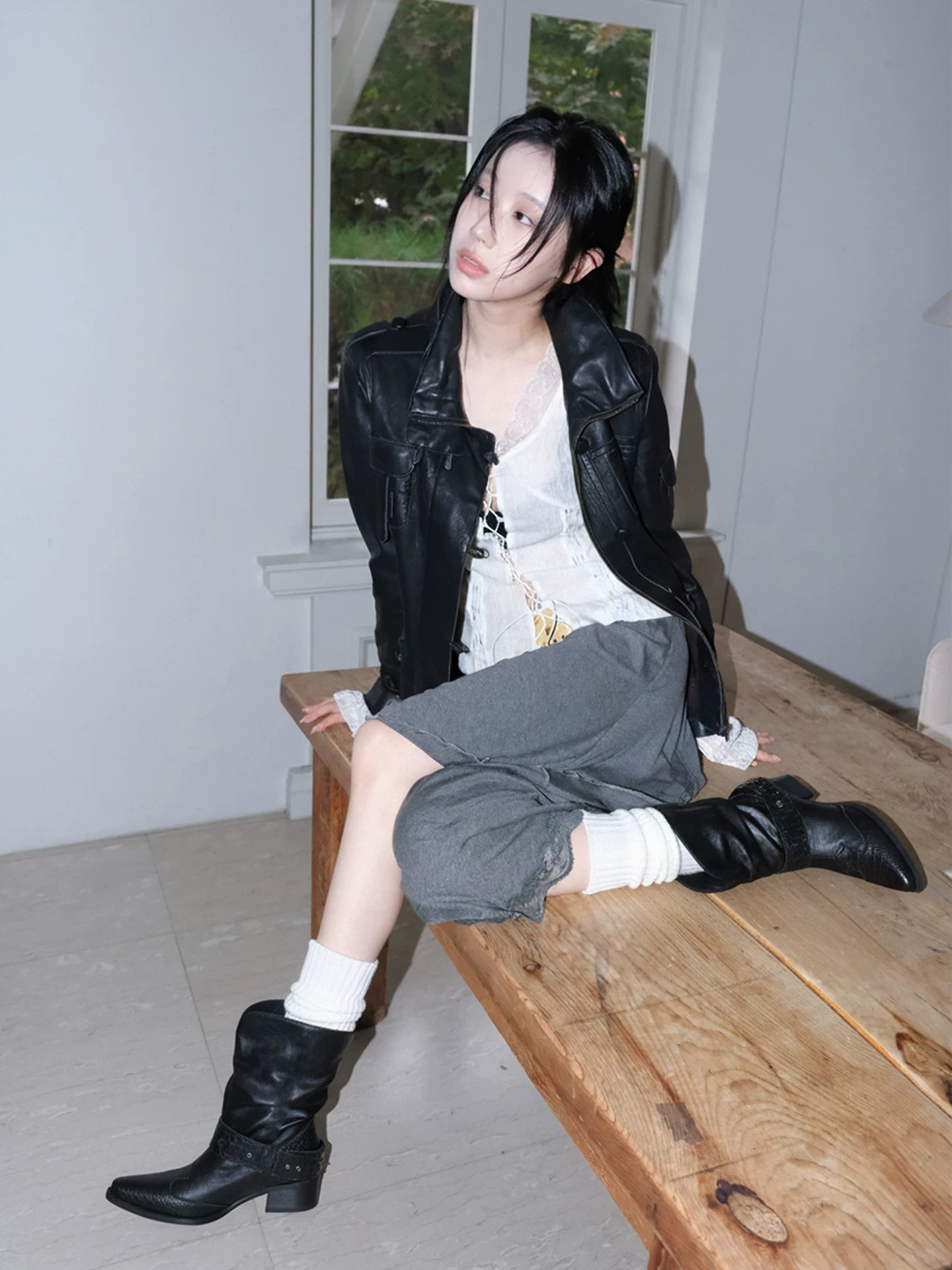 Mooreyu Pleated Leather Booties