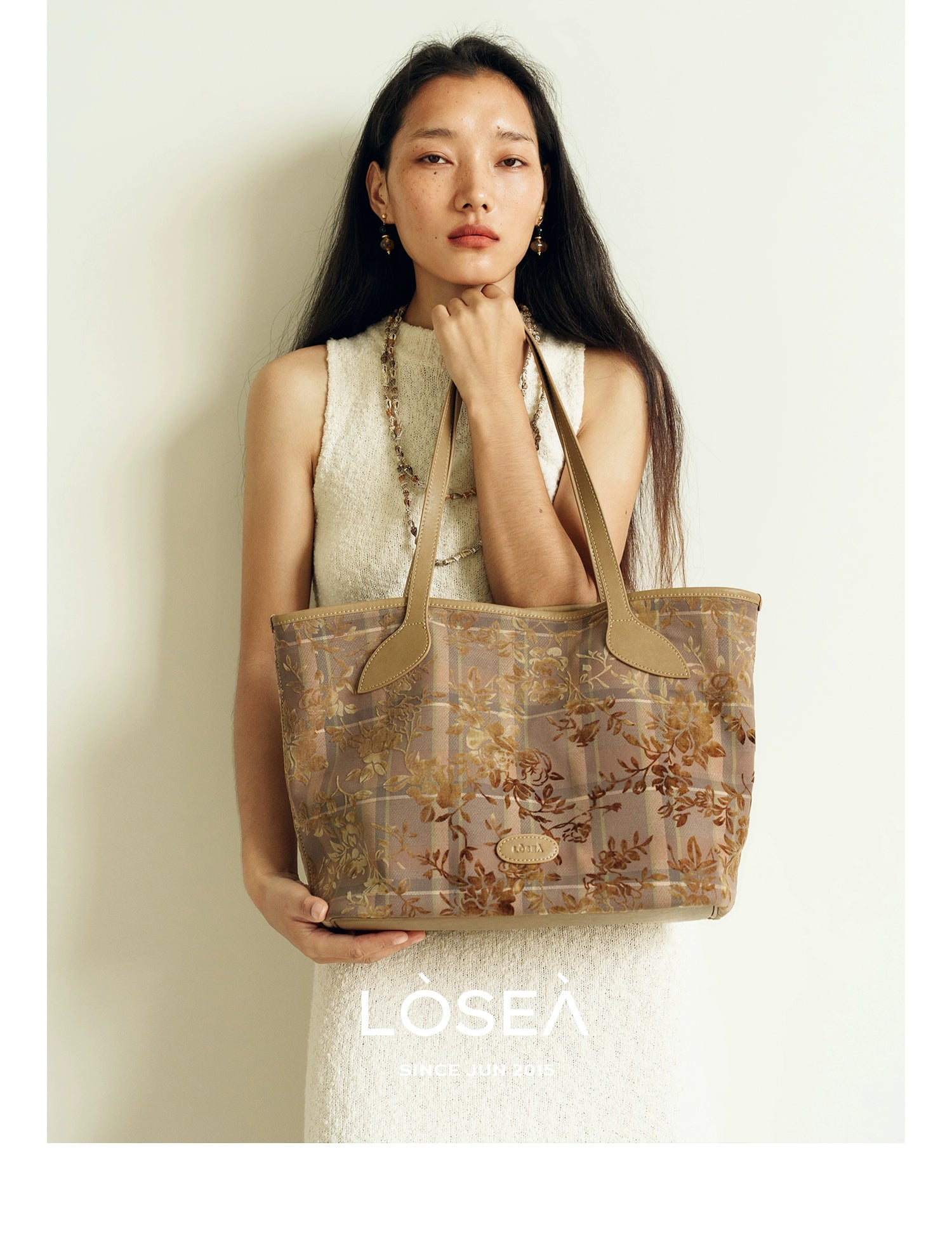 LOSEA Lu Xi All Things Grow Tie-dye flocking large-capacity tote bag