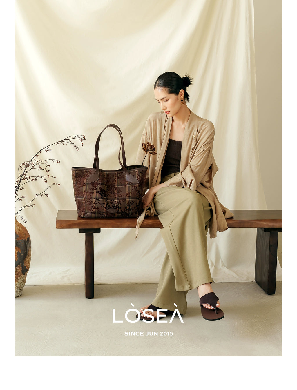 LOSEA "All Things Grow" Tie-dye flocking large-capacity tote bag