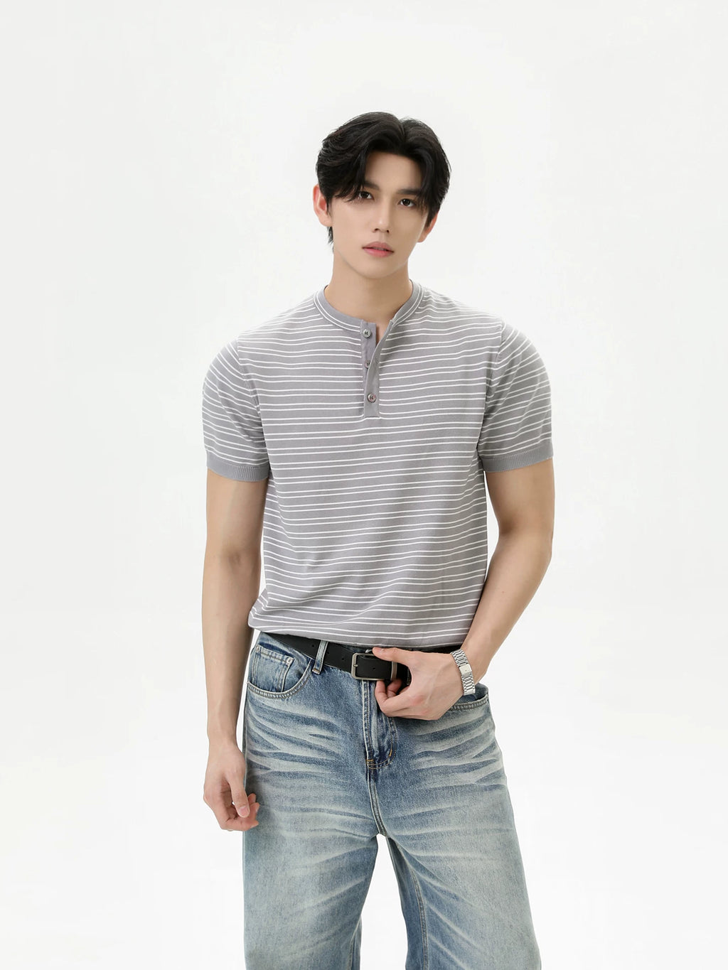 TURNTIDE Front Shoulder Striped Contrasting Knitted Tee