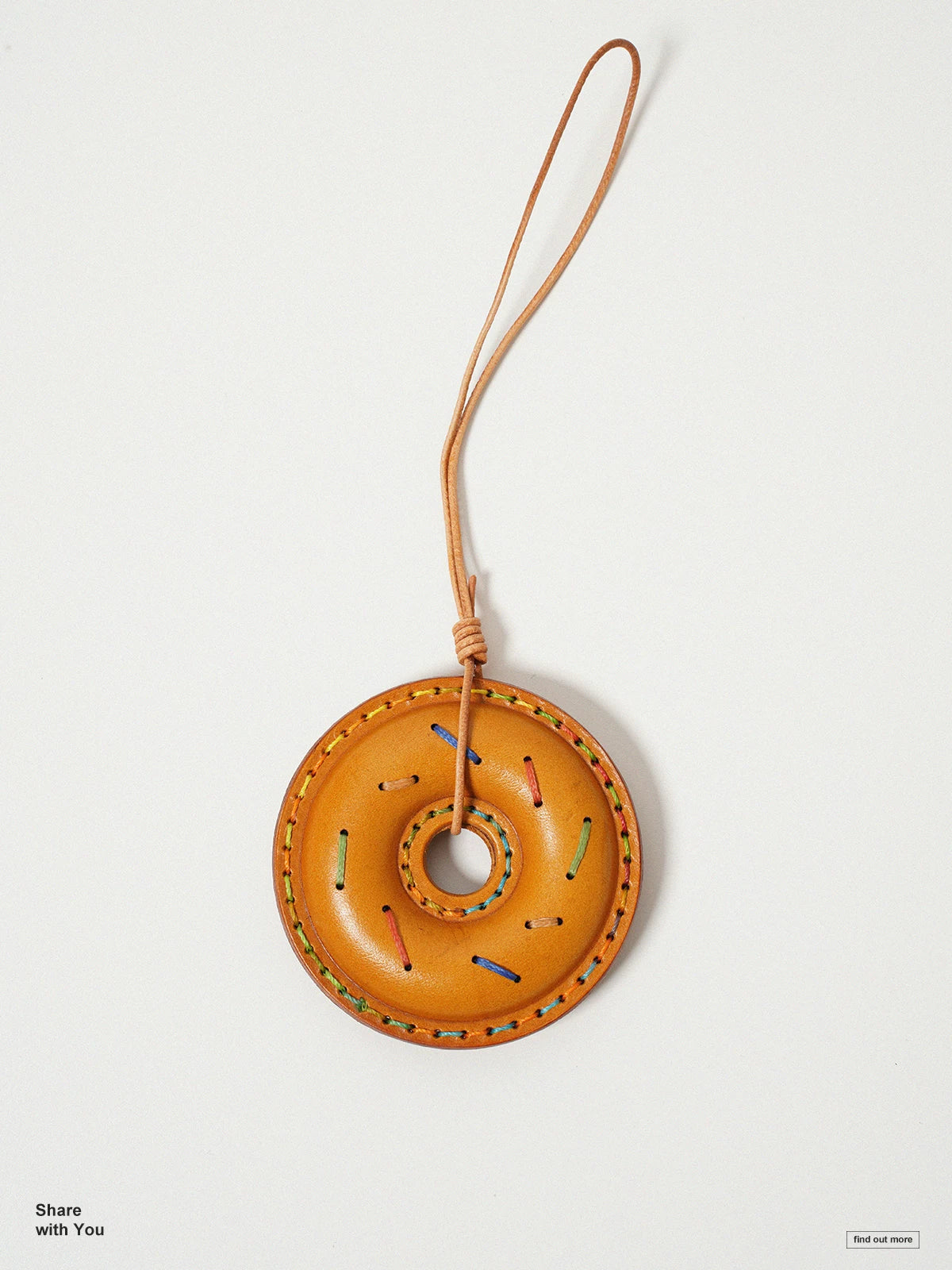 Momogigi fun food series, handmade custom retro vegetable tanned cowhide three-dimensional donut bag pendant