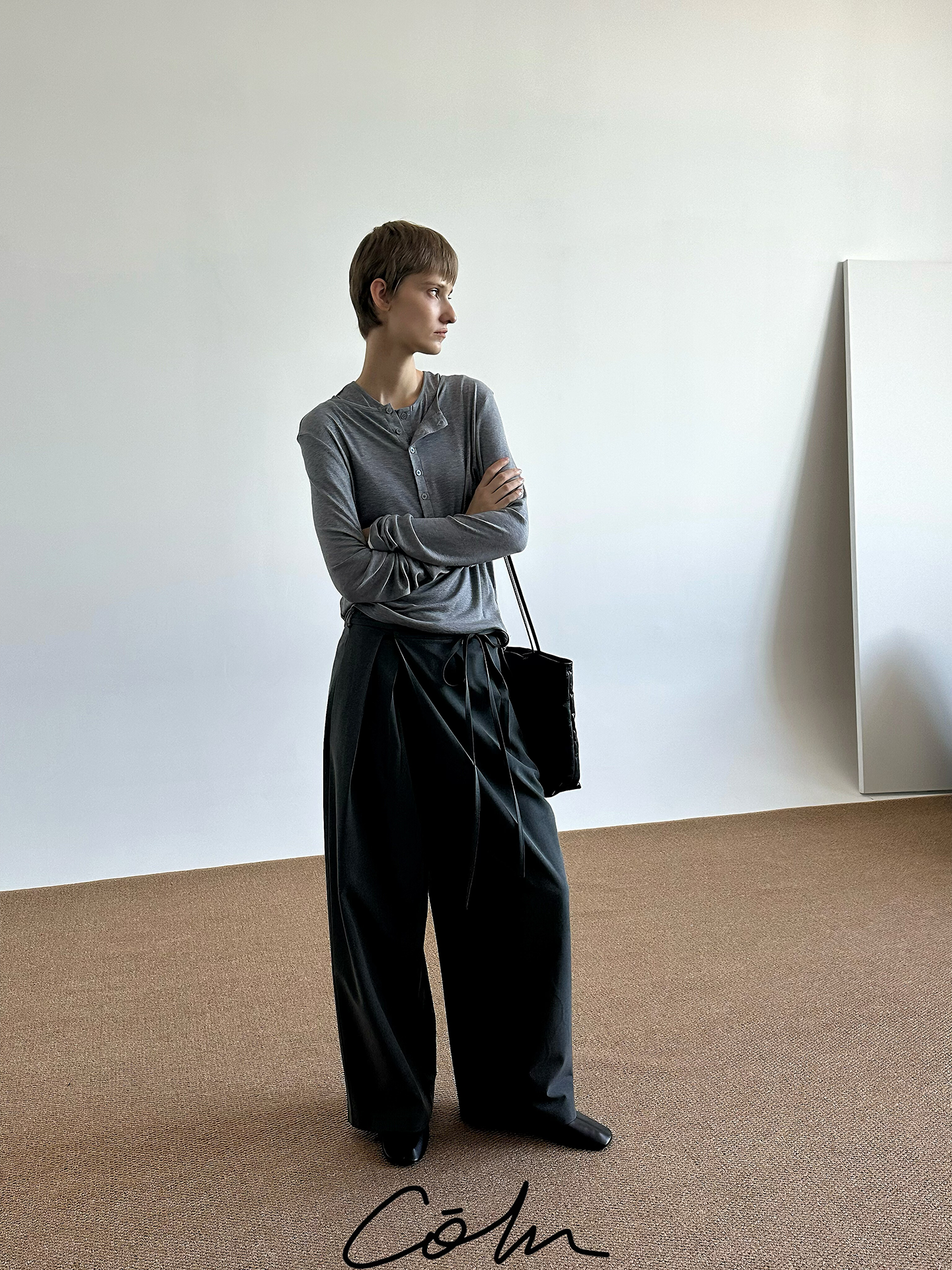 COLN Diagonal Placket Lace-up Loose Suit Pants