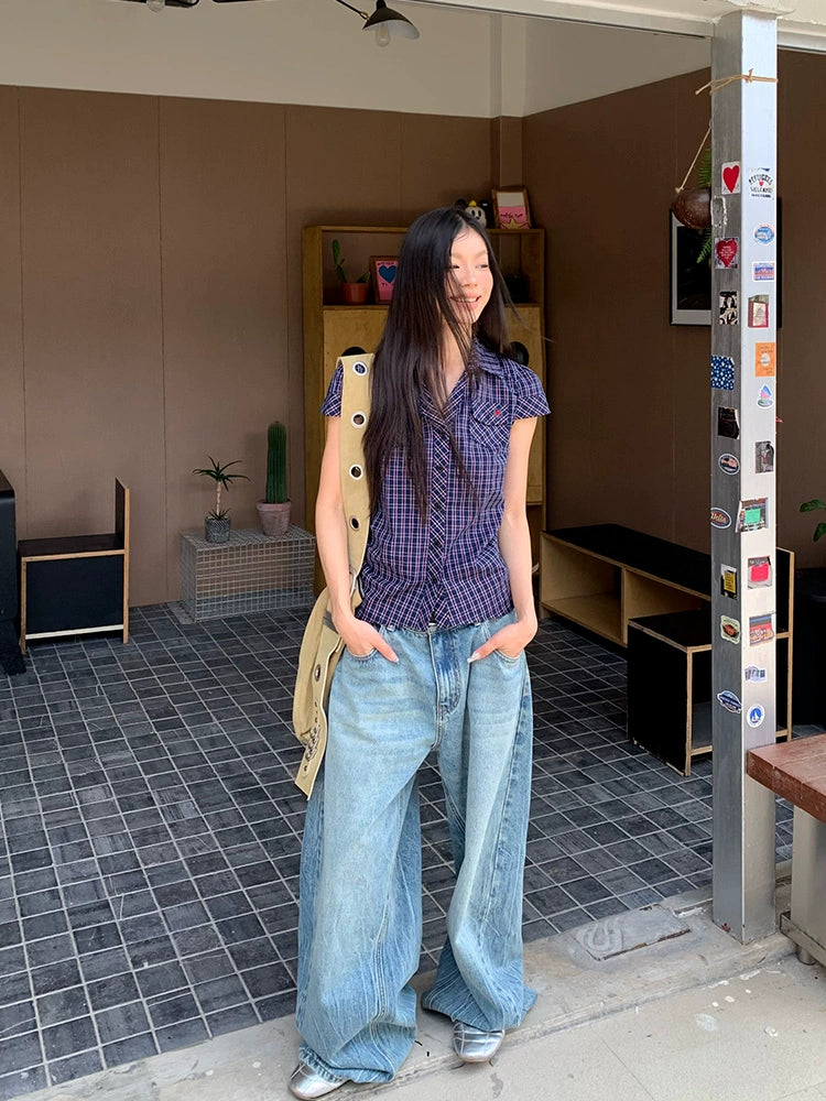 EAHO Vintage Crease Hot Diamond Washed Scimitar Jeans