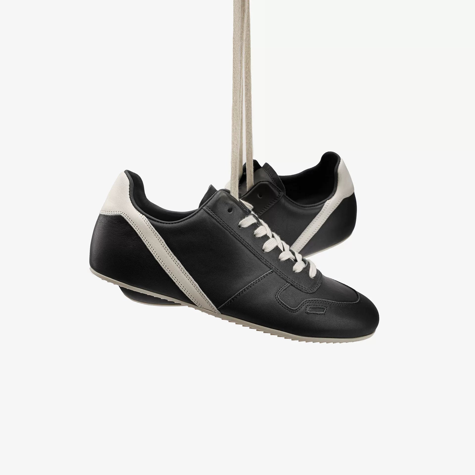 NO LOGO Leather Thin-soled Inner Height-increasing Contrasting Casual Shoes