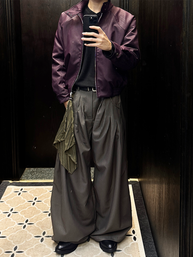 RELABEL Jacquard Striped Pleated Trousers