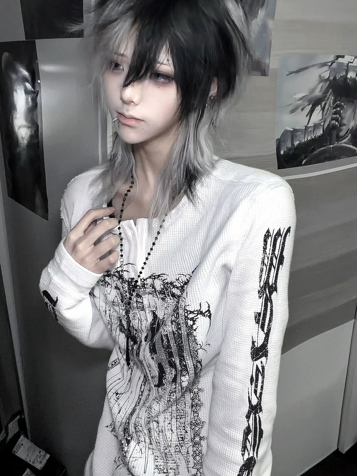 WETBODY Subculture Gothic 260g Fitted Long-Sleeve Tee