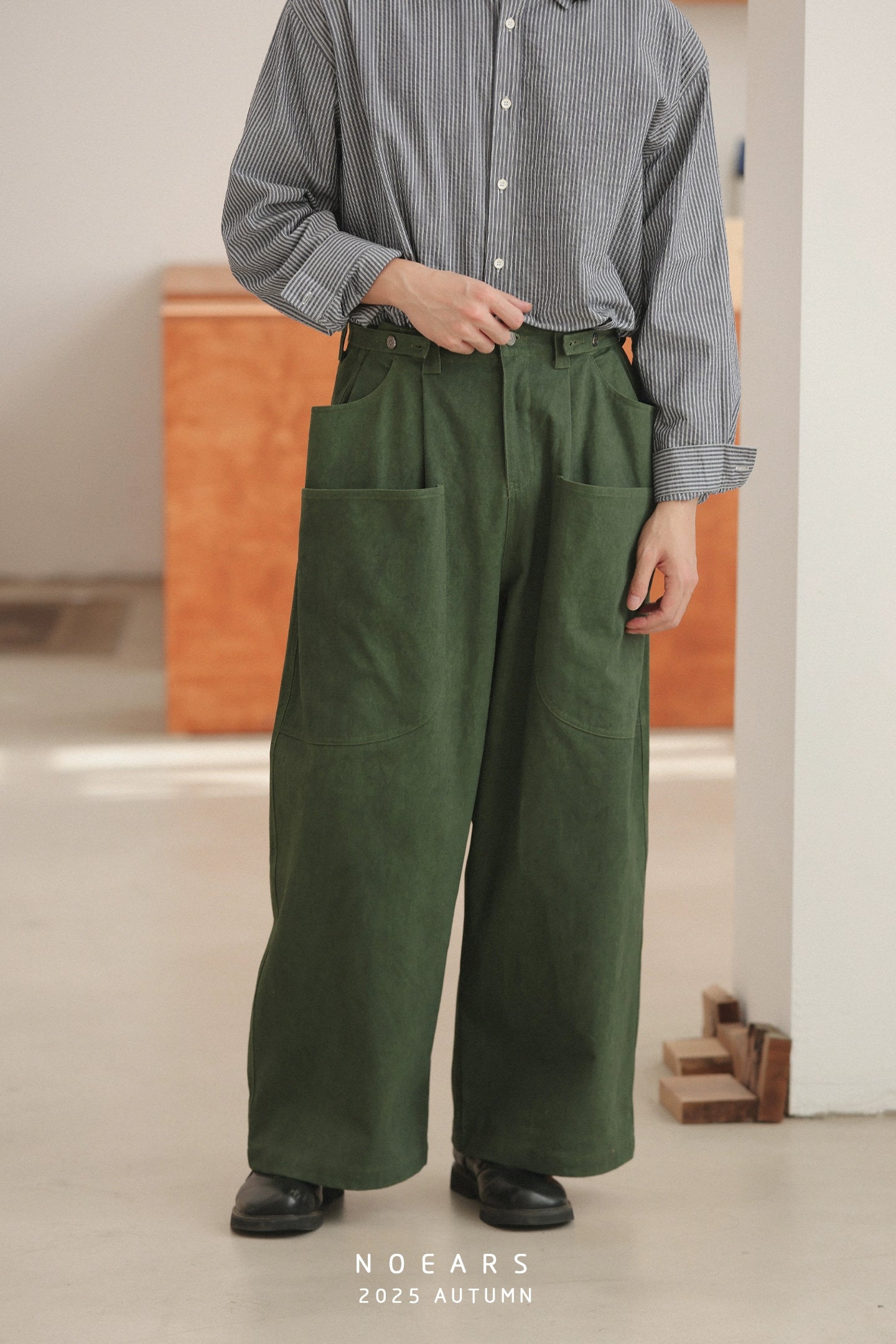 NOEARS Retro Japanese Multi-pocket Trousers