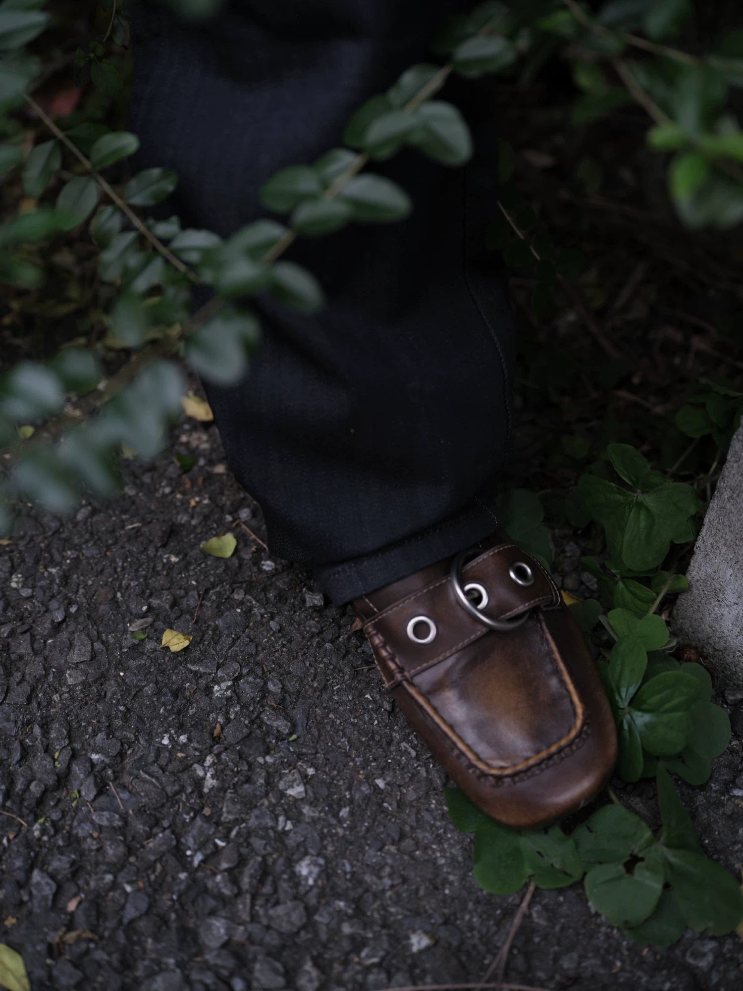 ECODAY Retro Square Head Flat-soled Leather Shoes