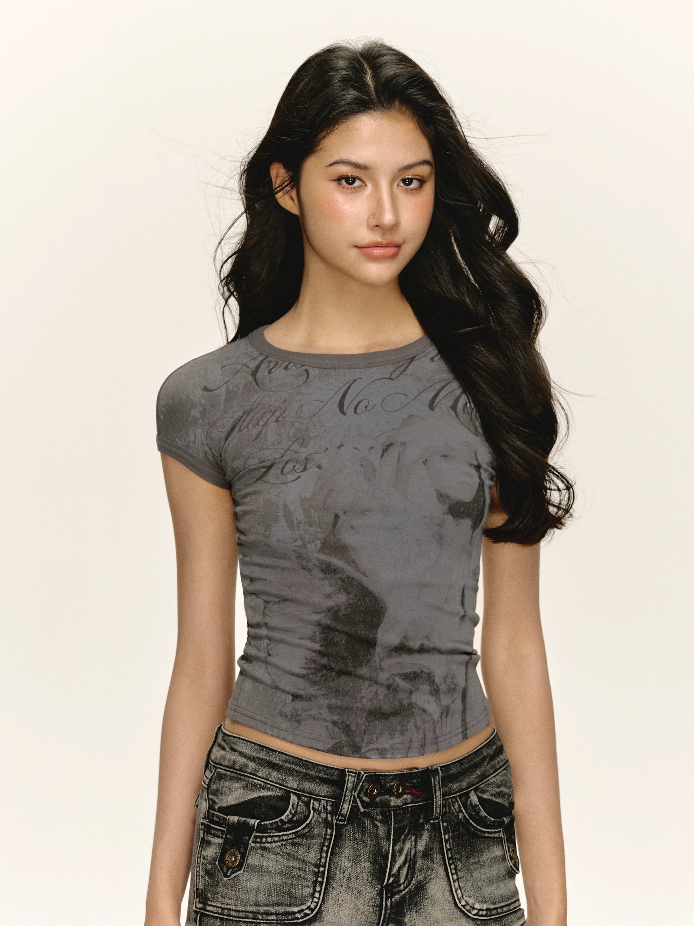 Ariseism Vintage Manyin Portrait Slim Tee