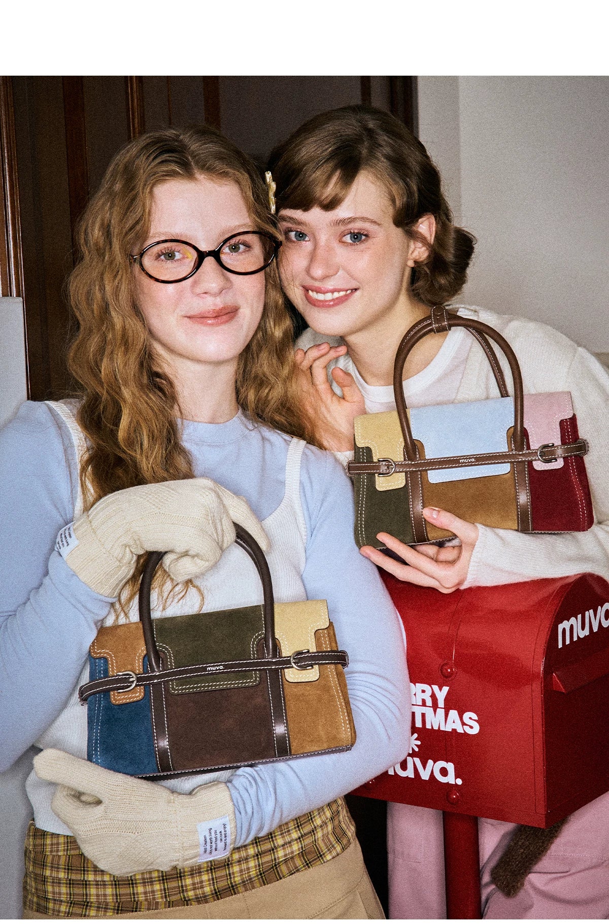 MUVA Leather Color Matching Messenger Small Square Bag