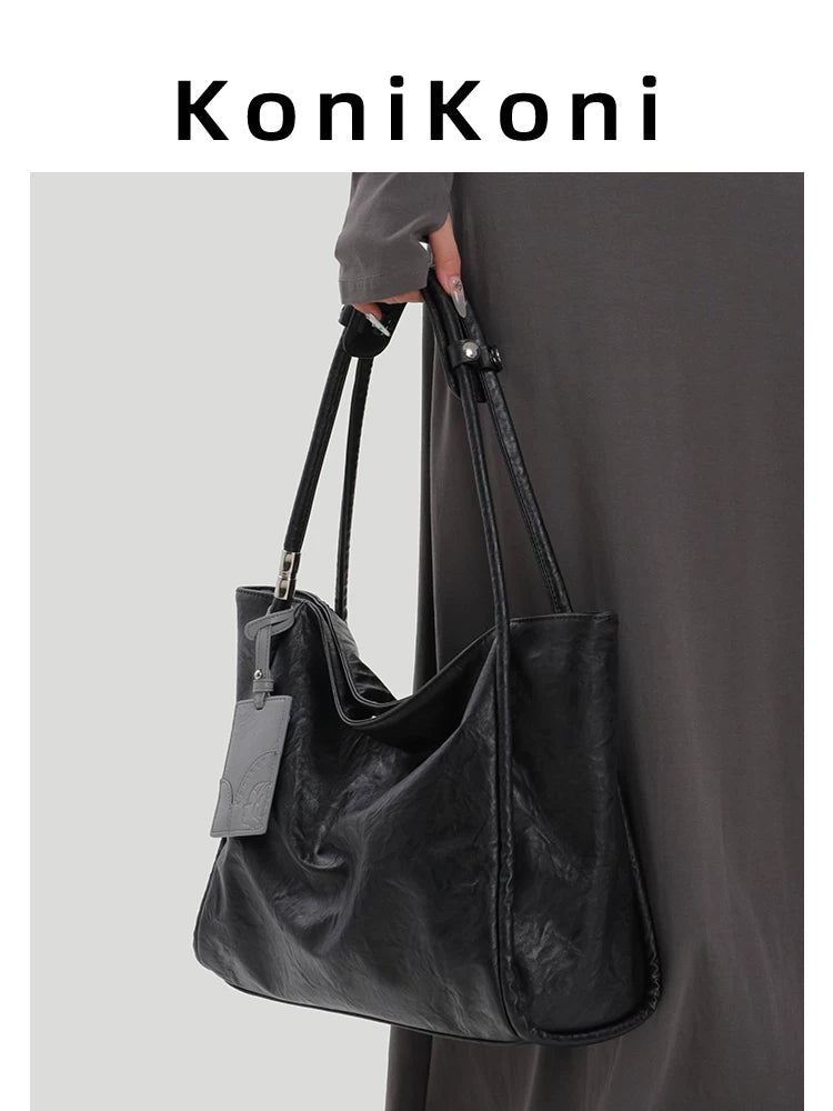 KoniKoni Leather Niche Shoulder Bag